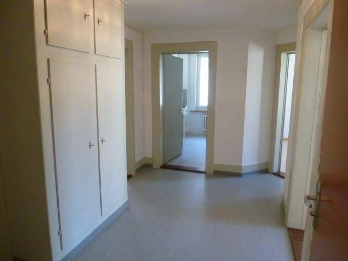 Ottimo appartamento in una zona tranquilla, ma comunque in città! - Foto 10 di 10