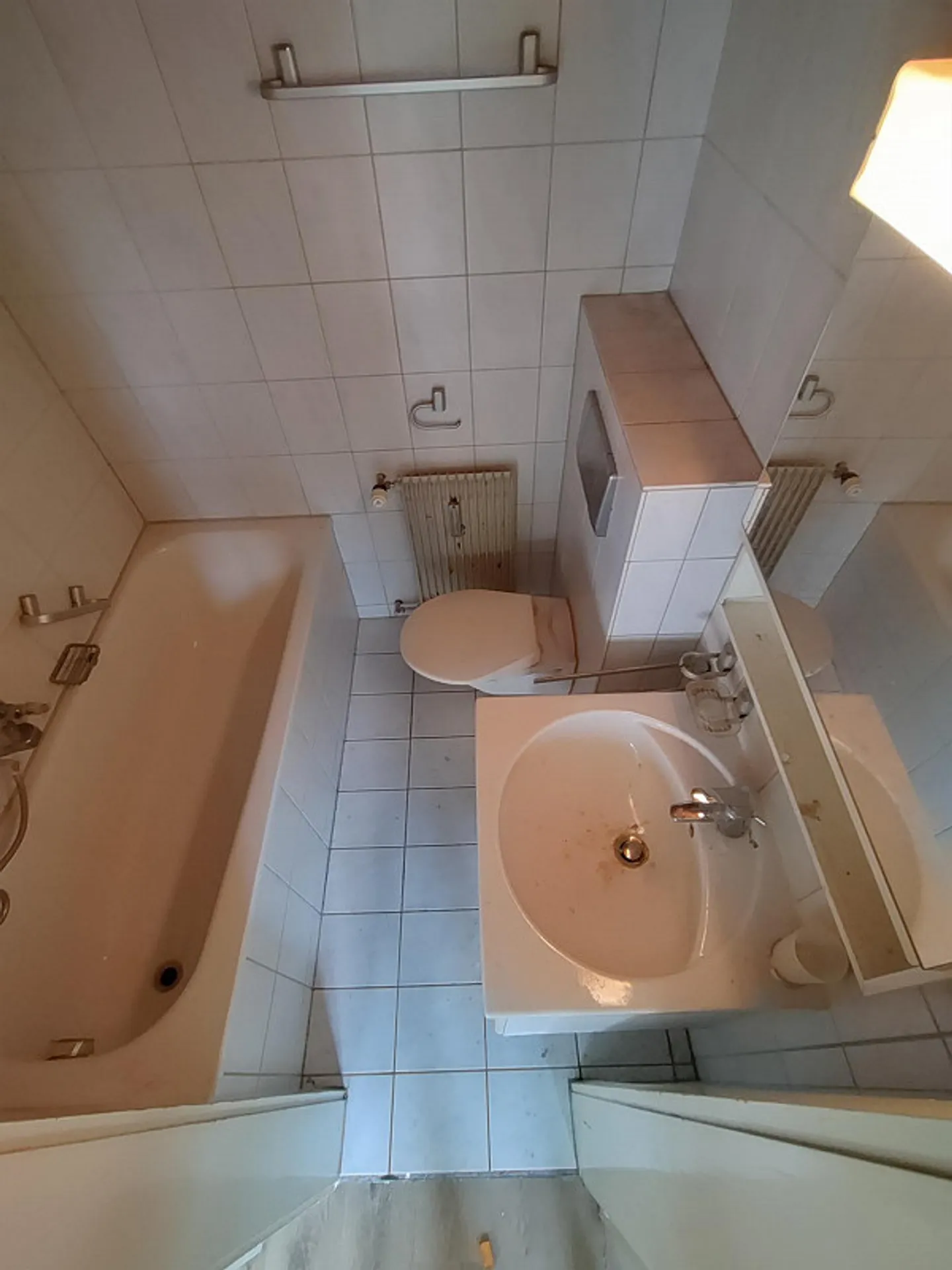 Cozy 2-room apartment in the center - Photo 4 of 5