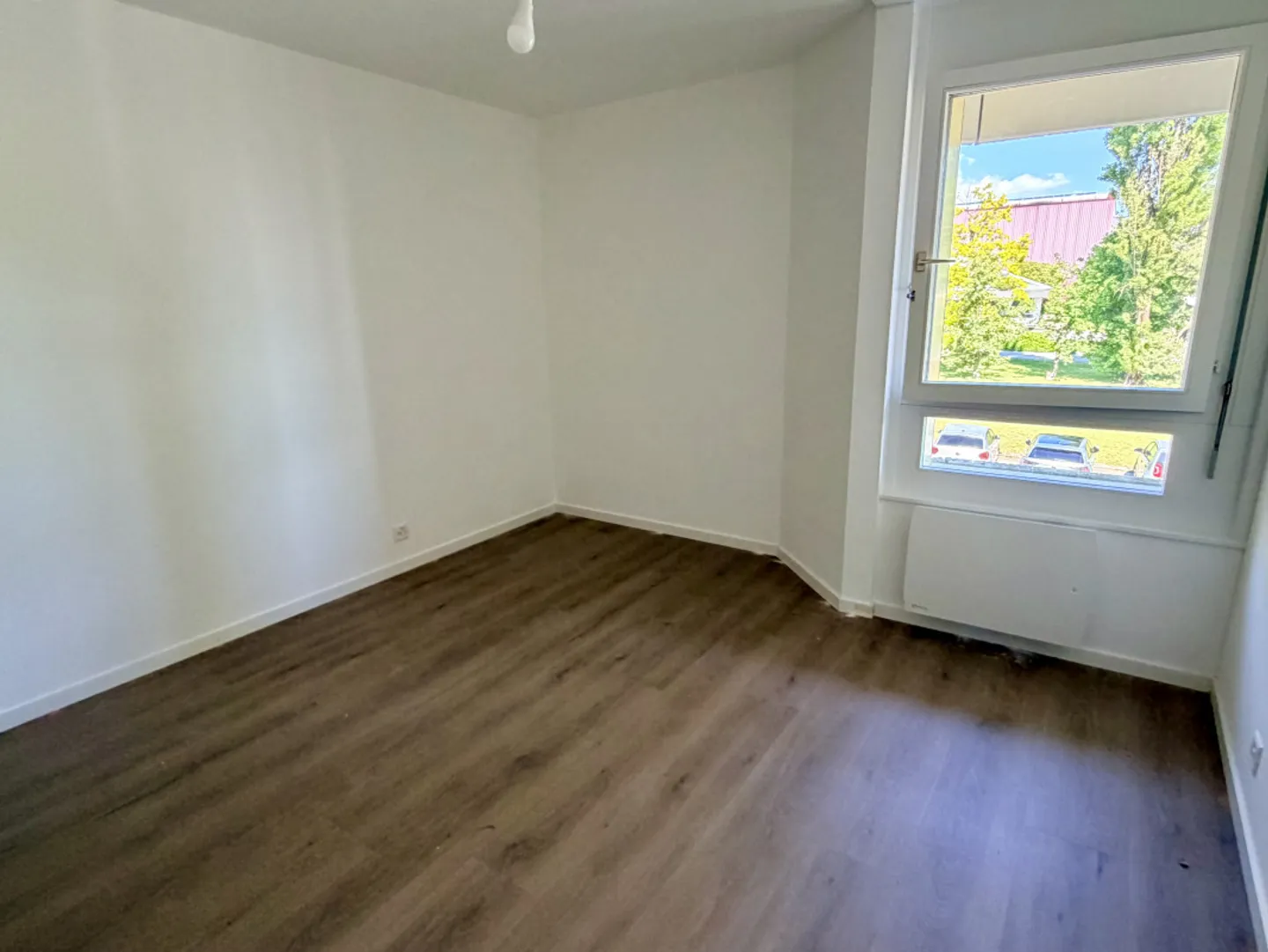 Appartamento con Balconi, 3 o 4 Camere, Ristrutturato - Foto 7 di 10