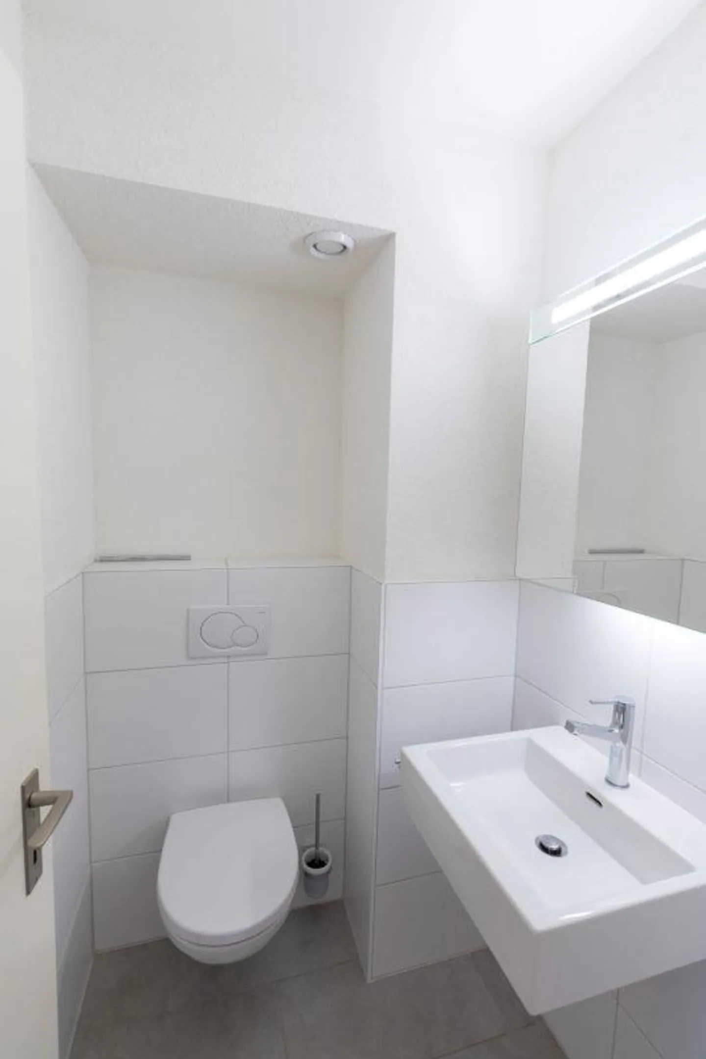 Appartamento luminoso di 3,5 stanze adatto alle famiglie al 2° piano con area giochi... - Foto 7 di 12