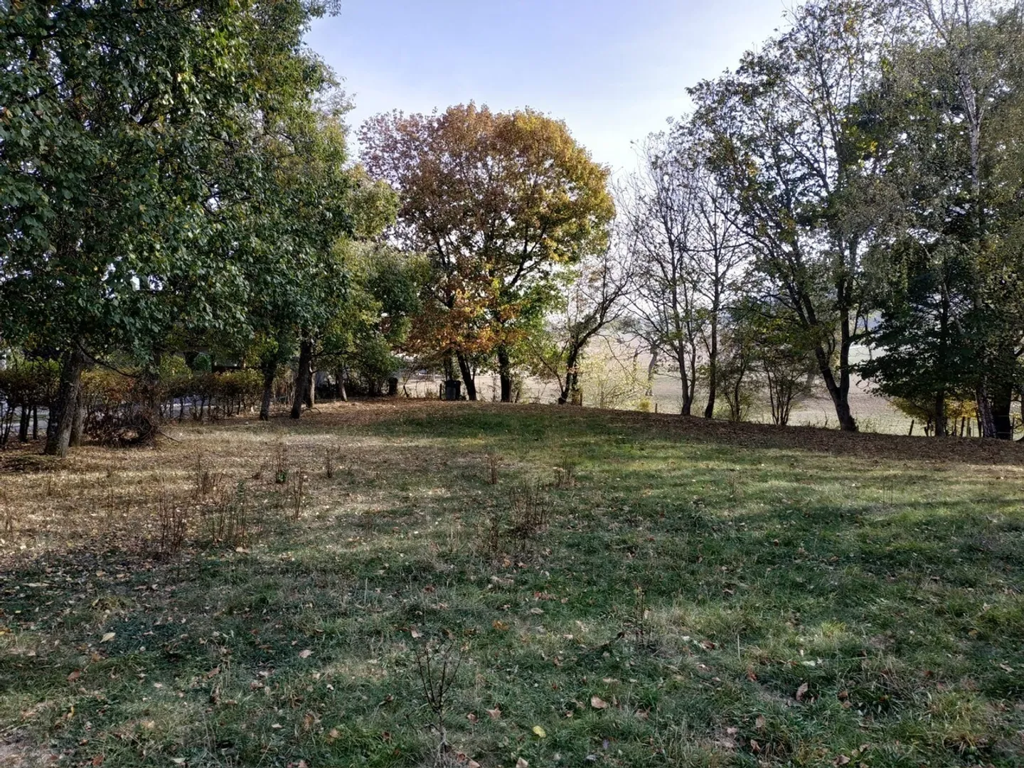 Terreno in vendita in un ambiente idilliaco - Foto 8 di 9