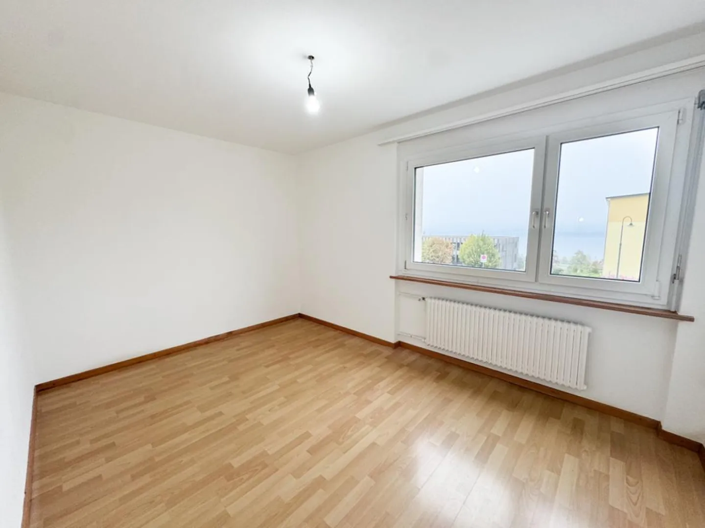 Bright apartment in a quiet location - Photo 5 of 9