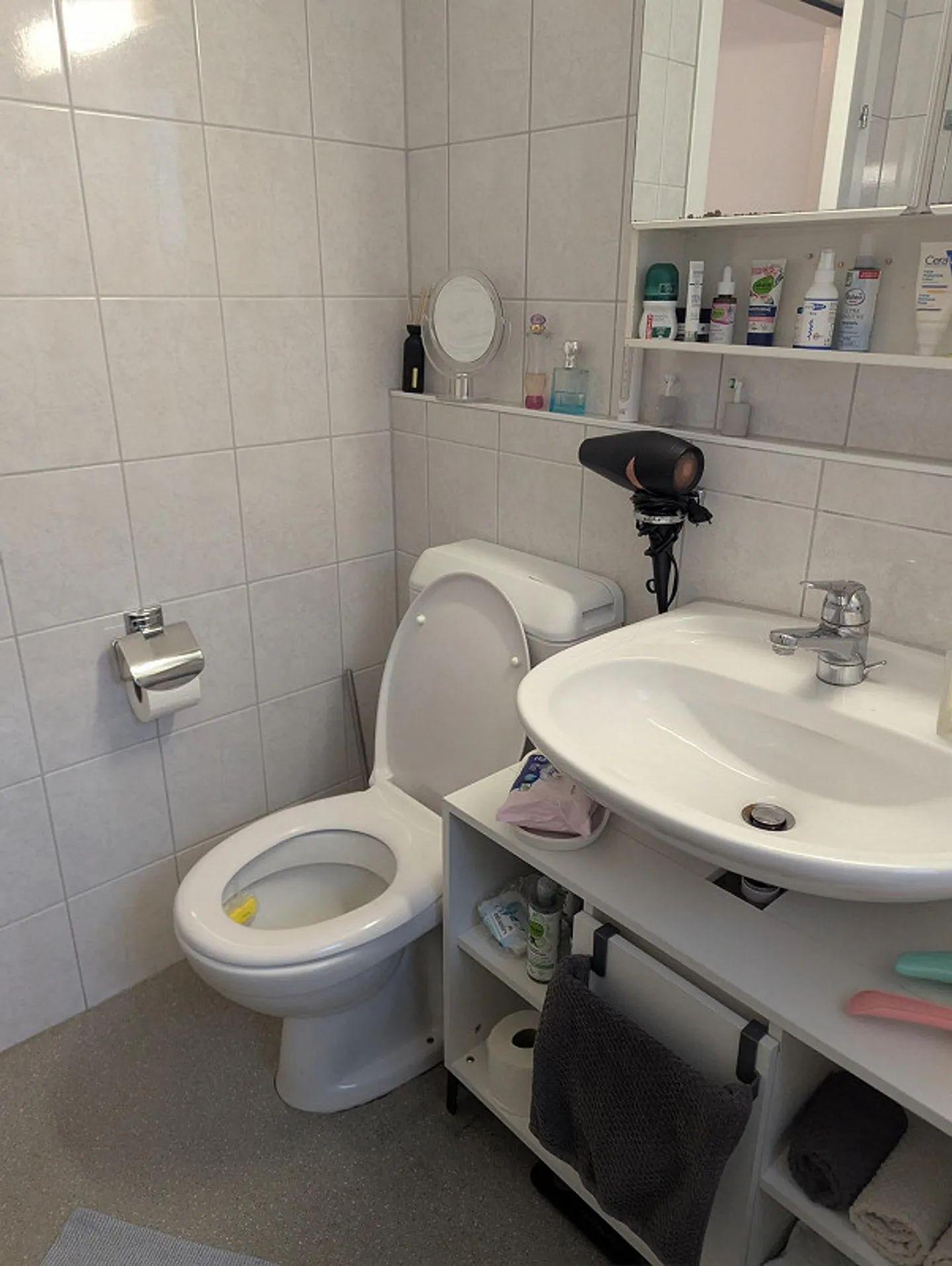 Helle 4-Zimmer-Wohnung mit Balkon - Foto 7 von 10