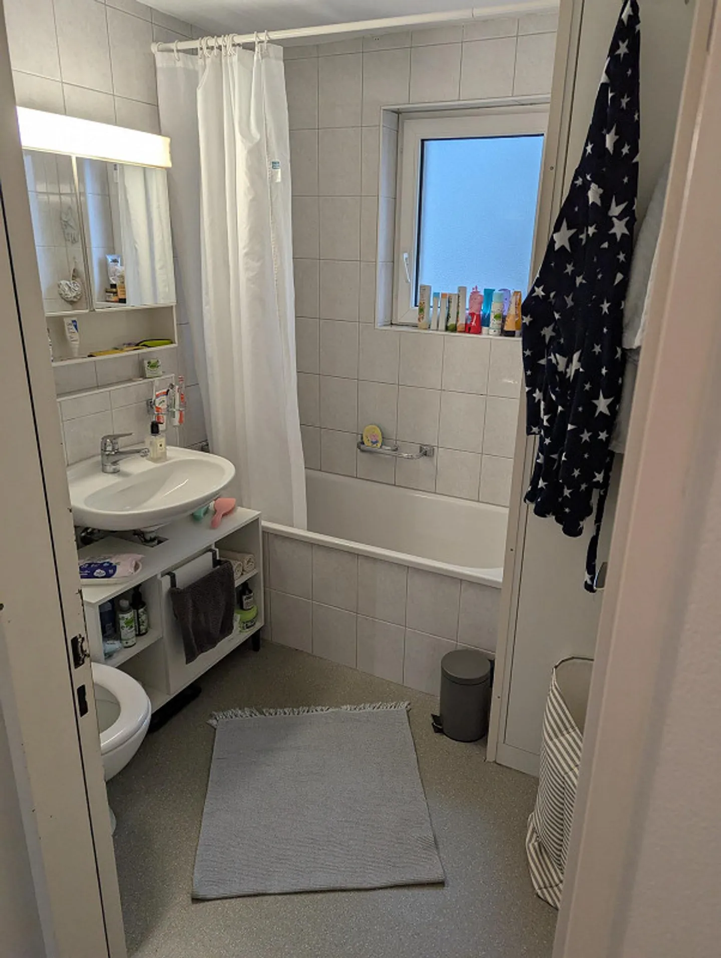 Helle 4-Zimmer-Wohnung mit Balkon - Foto 6 von 10