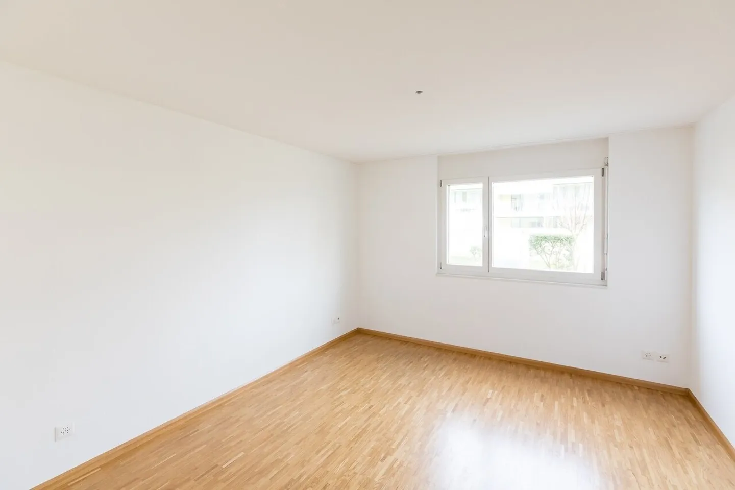 Modernes Apartment mit grossem Balkon - Foto 6 von 11