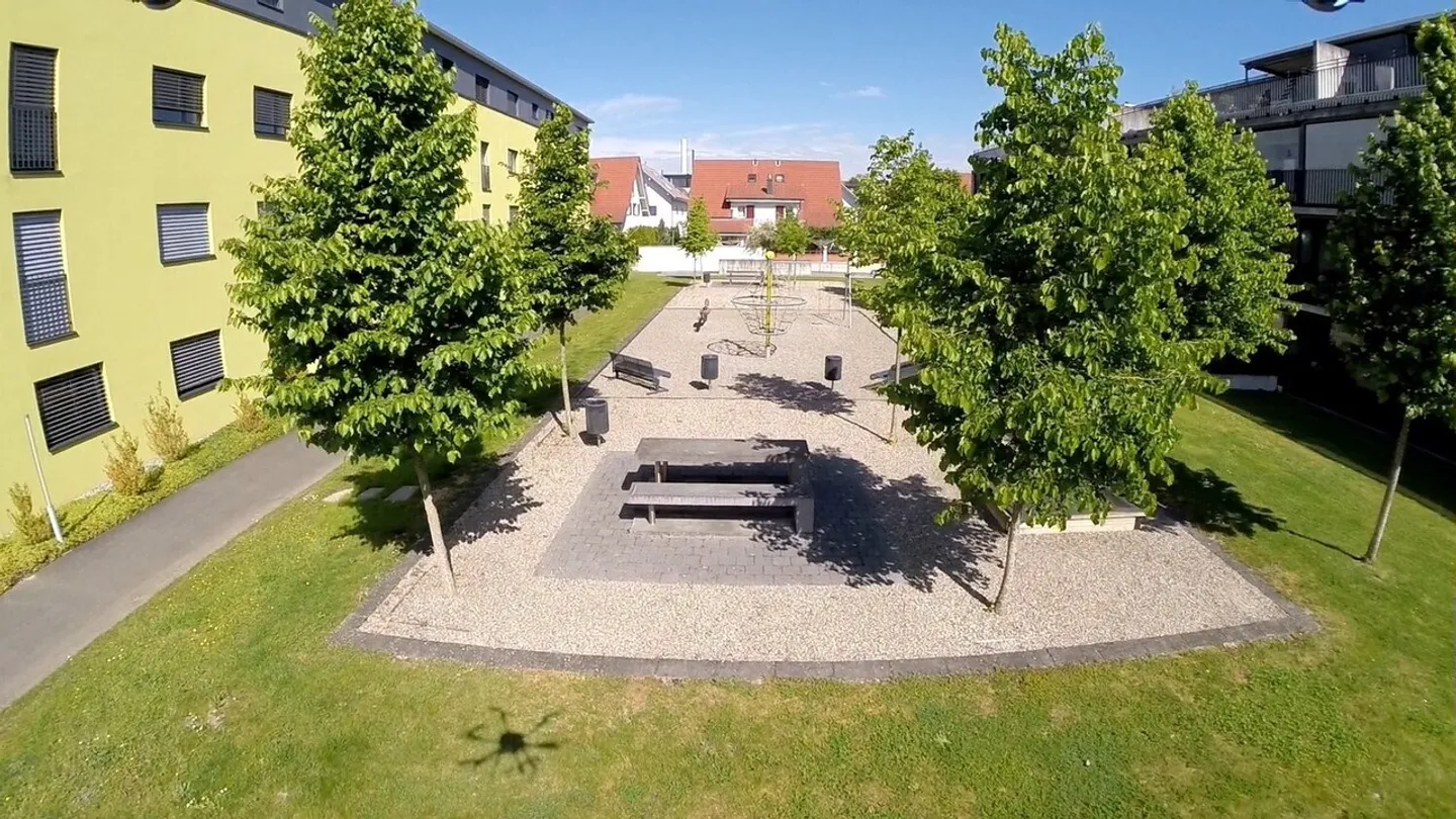 Modernes Apartment mit grossem Balkon - Foto 10 von 11