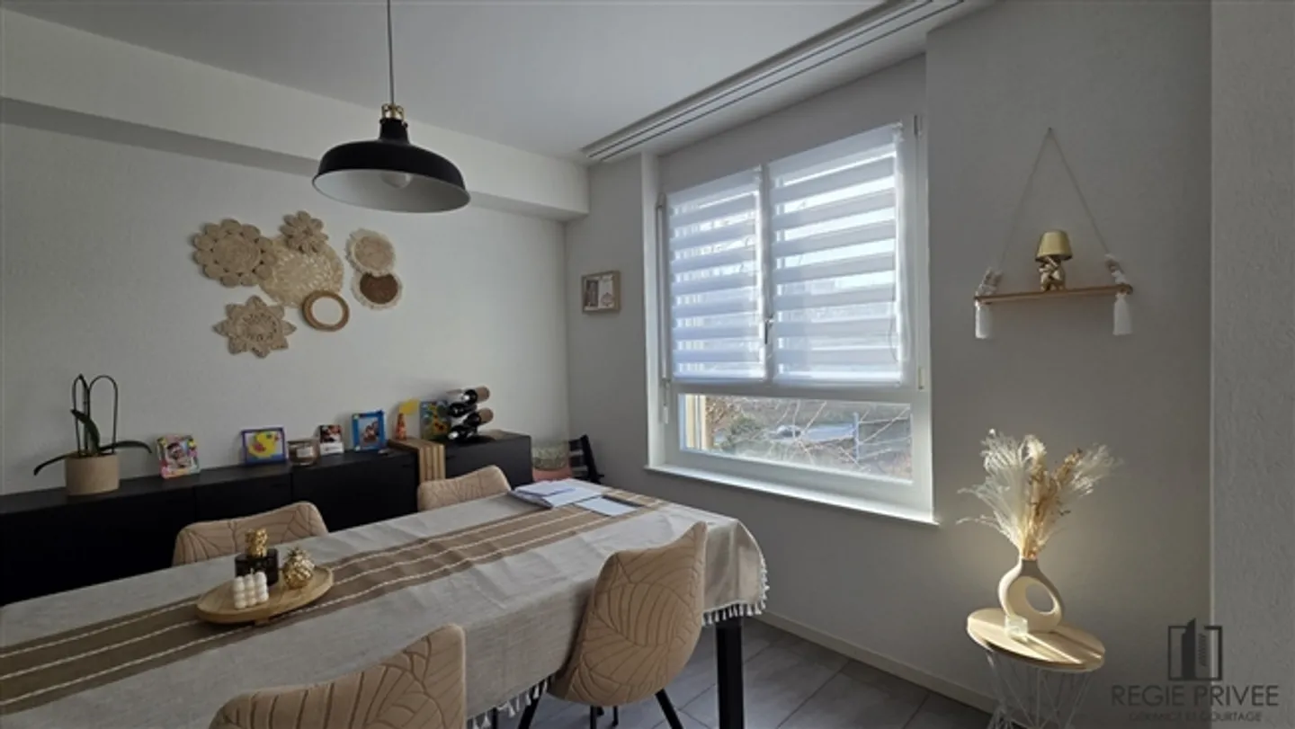 Appartamento moderno di 3,5 locali al secondo piano - Foto 2 di 7