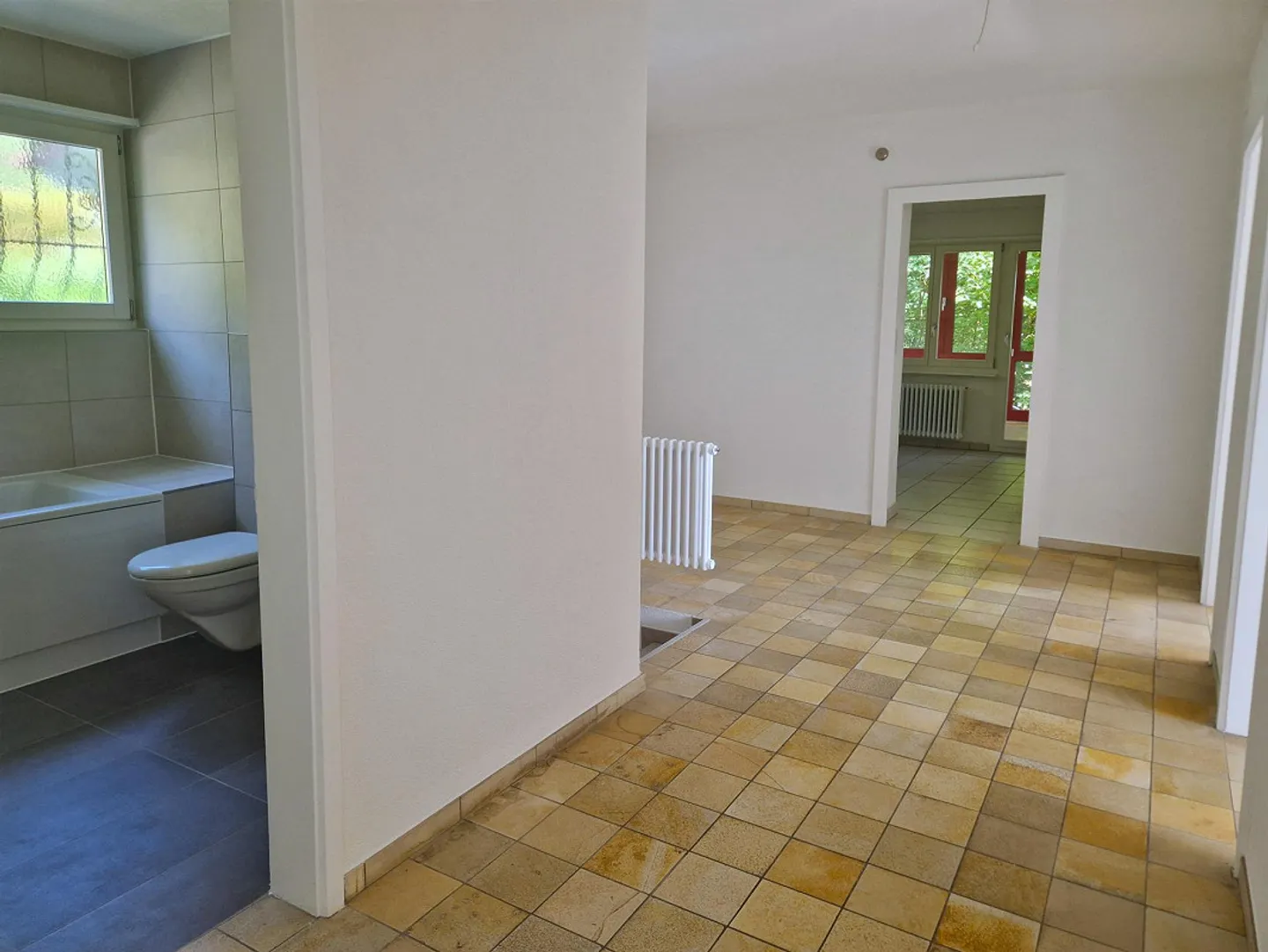 Ampia casa unifamiliare con 6 stanze e molta privacy - Foto 5 di 21