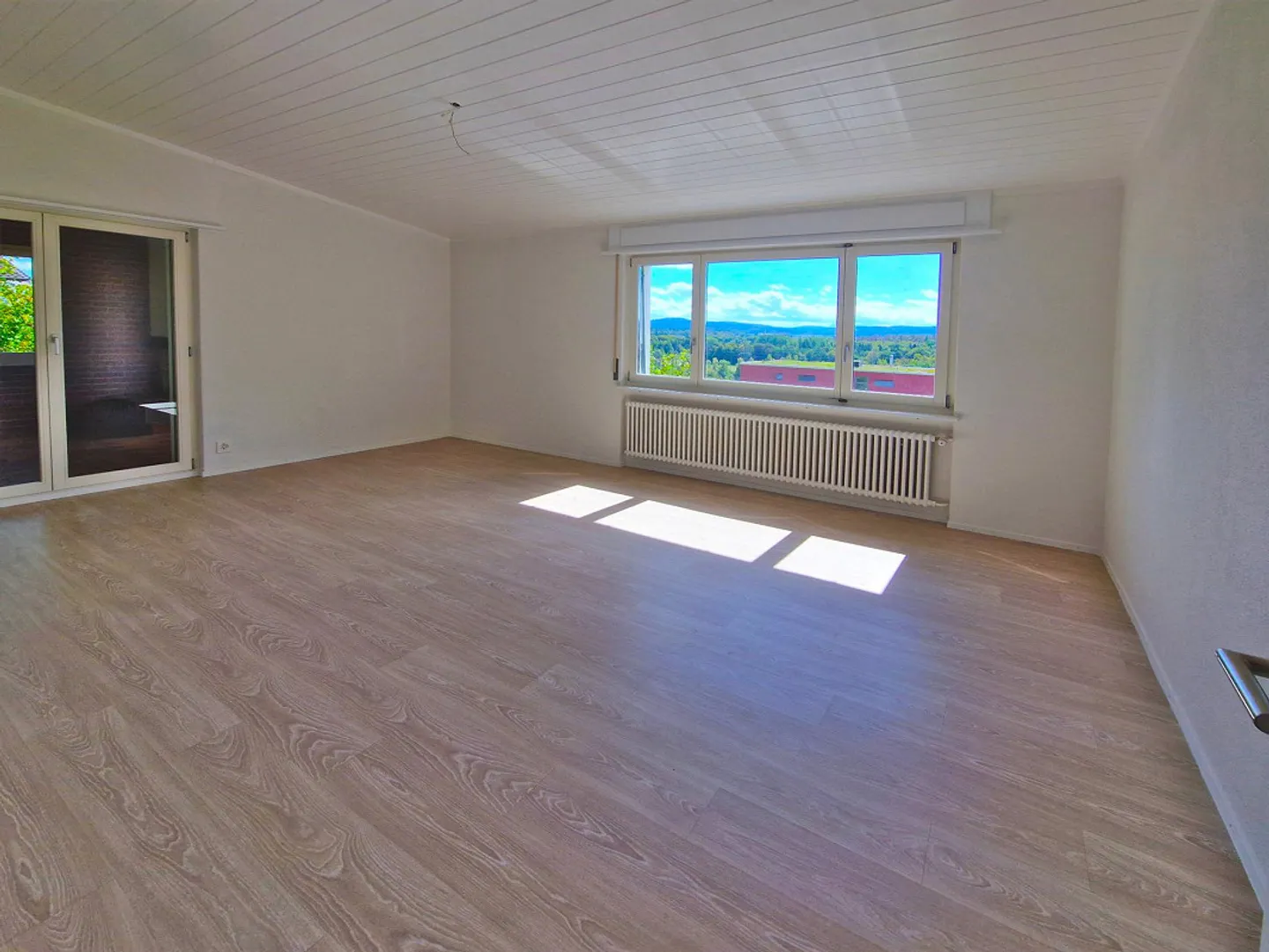 Ampia casa unifamiliare con 6 stanze e molta privacy - Foto 6 di 21