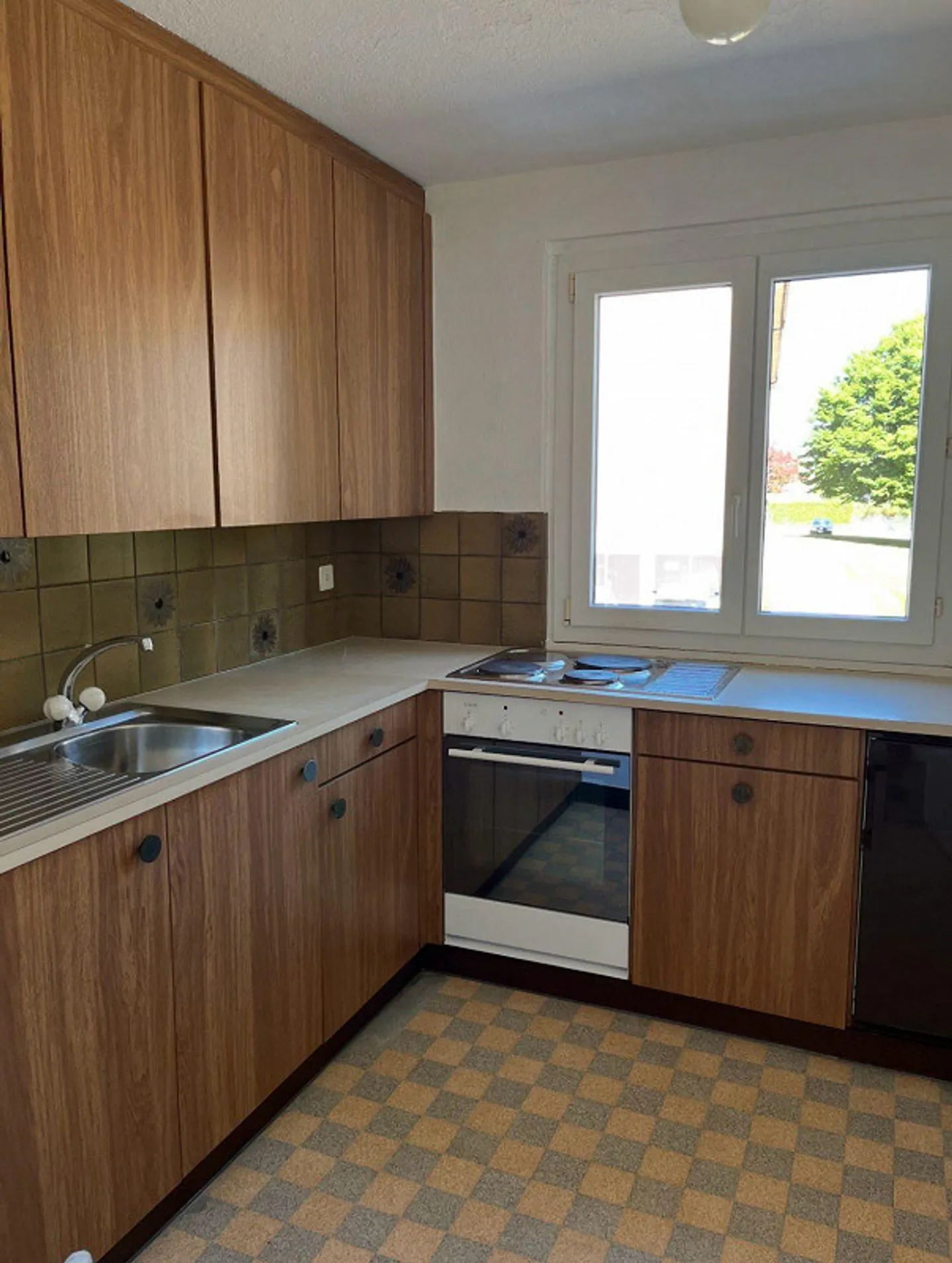 zentral gelegene 3 Zimmer-Wohnung - Photo 1 sur 7