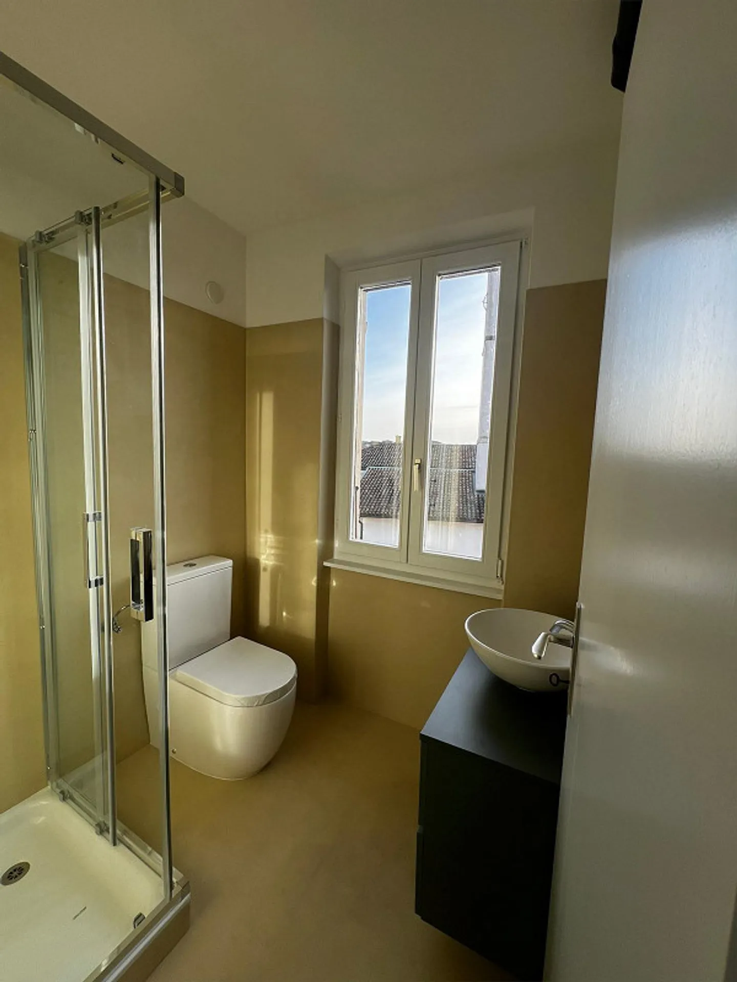 Ufficio a Coldrerio, Posizione Comoda - Foto 15 di 18