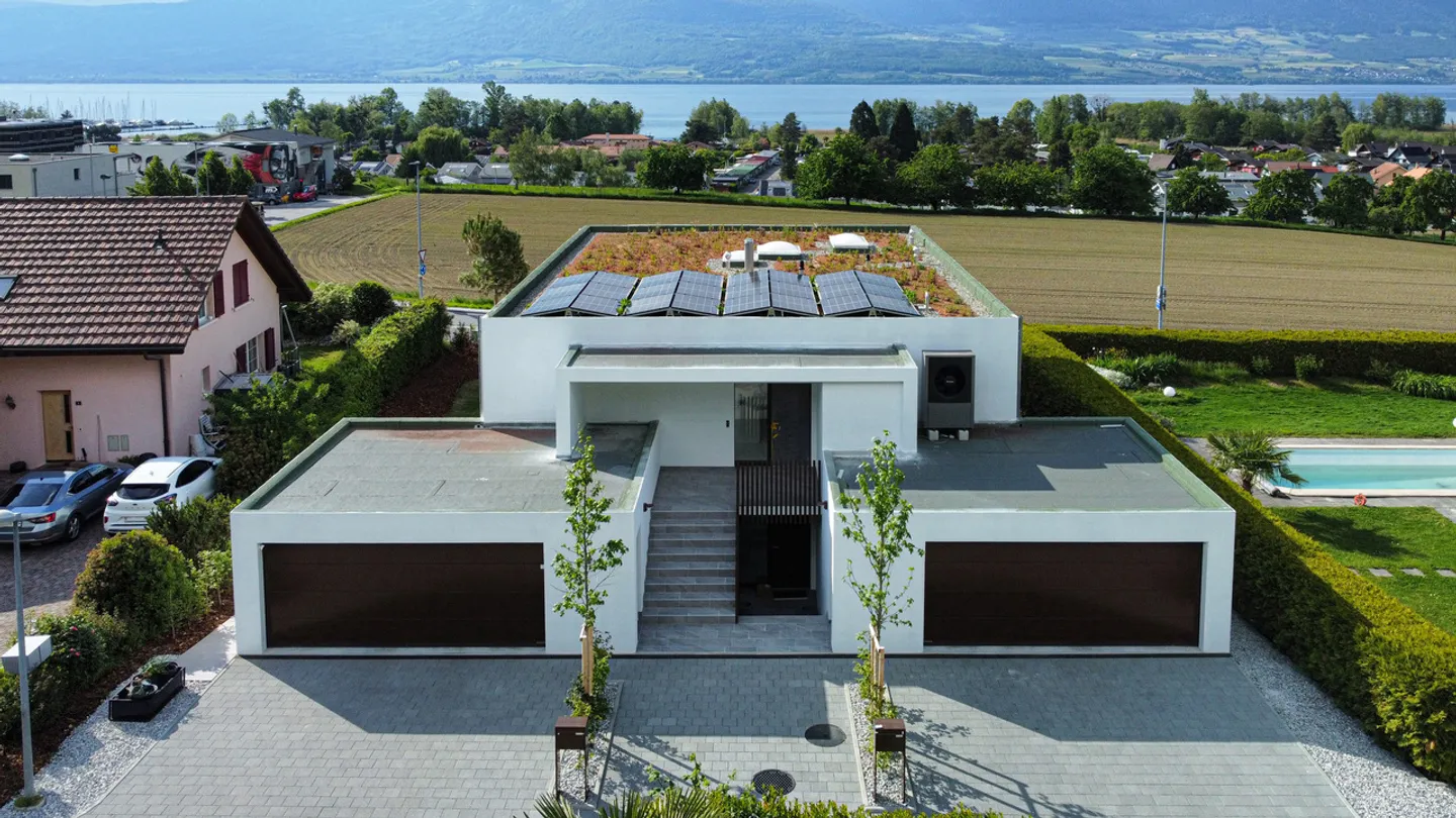 Cheyres, in vendita, bellissimo attico di 190 m2 con vista sul lago! - Foto 2 di 10