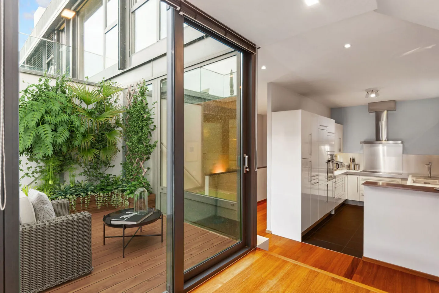 Stylisches Duplex mit Terrassen - Foto 1 von 7