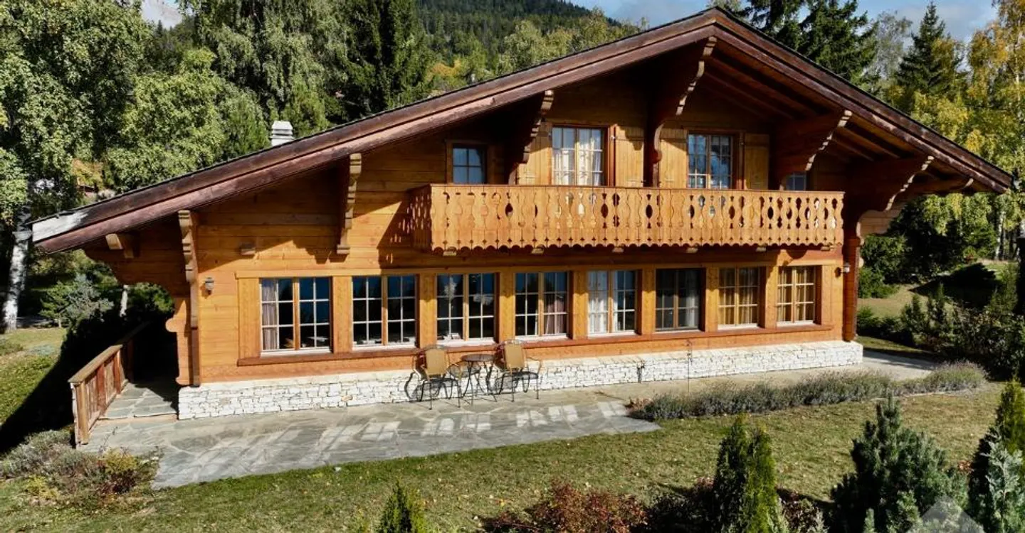 Chalet de Luxe avec Vue Panoramique - Photo 2 sur 12