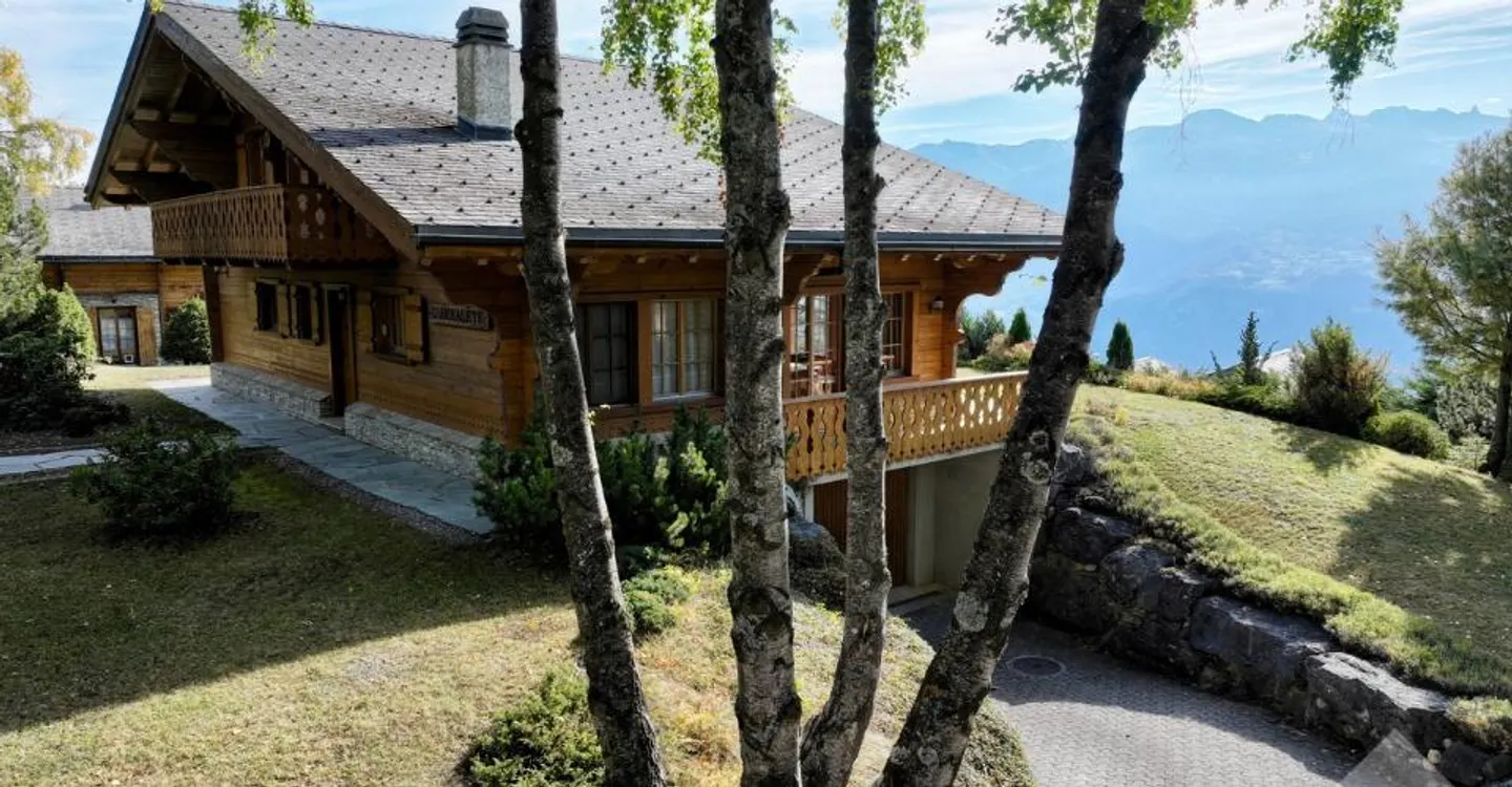 Chalet de Luxe avec Vue Panoramique - Photo 4 sur 12