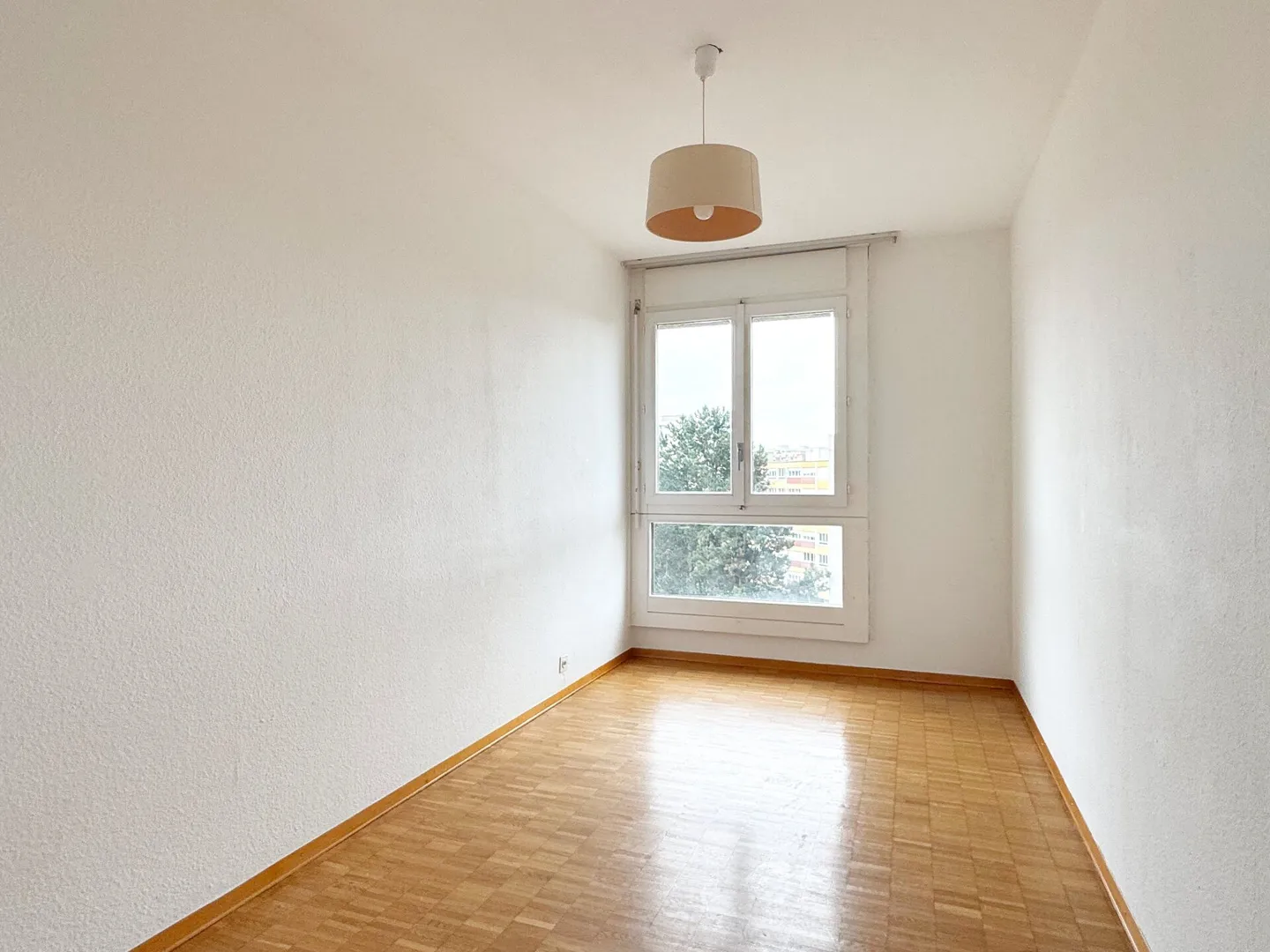 Renovated 6-room apartment in Meyrin - Photo 11 of 11