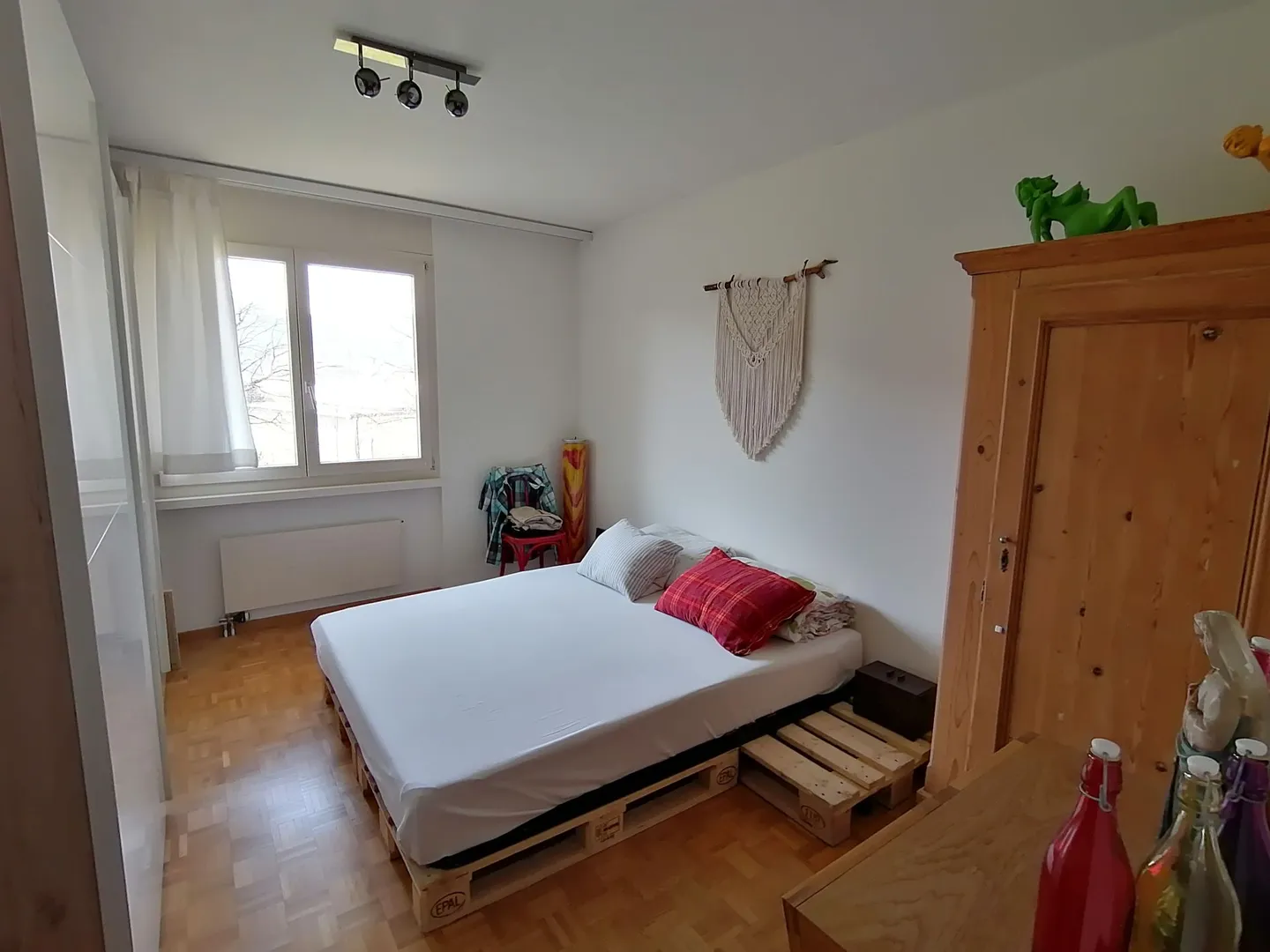 Helle Wohnung mit Balkon - Foto 2 von 10