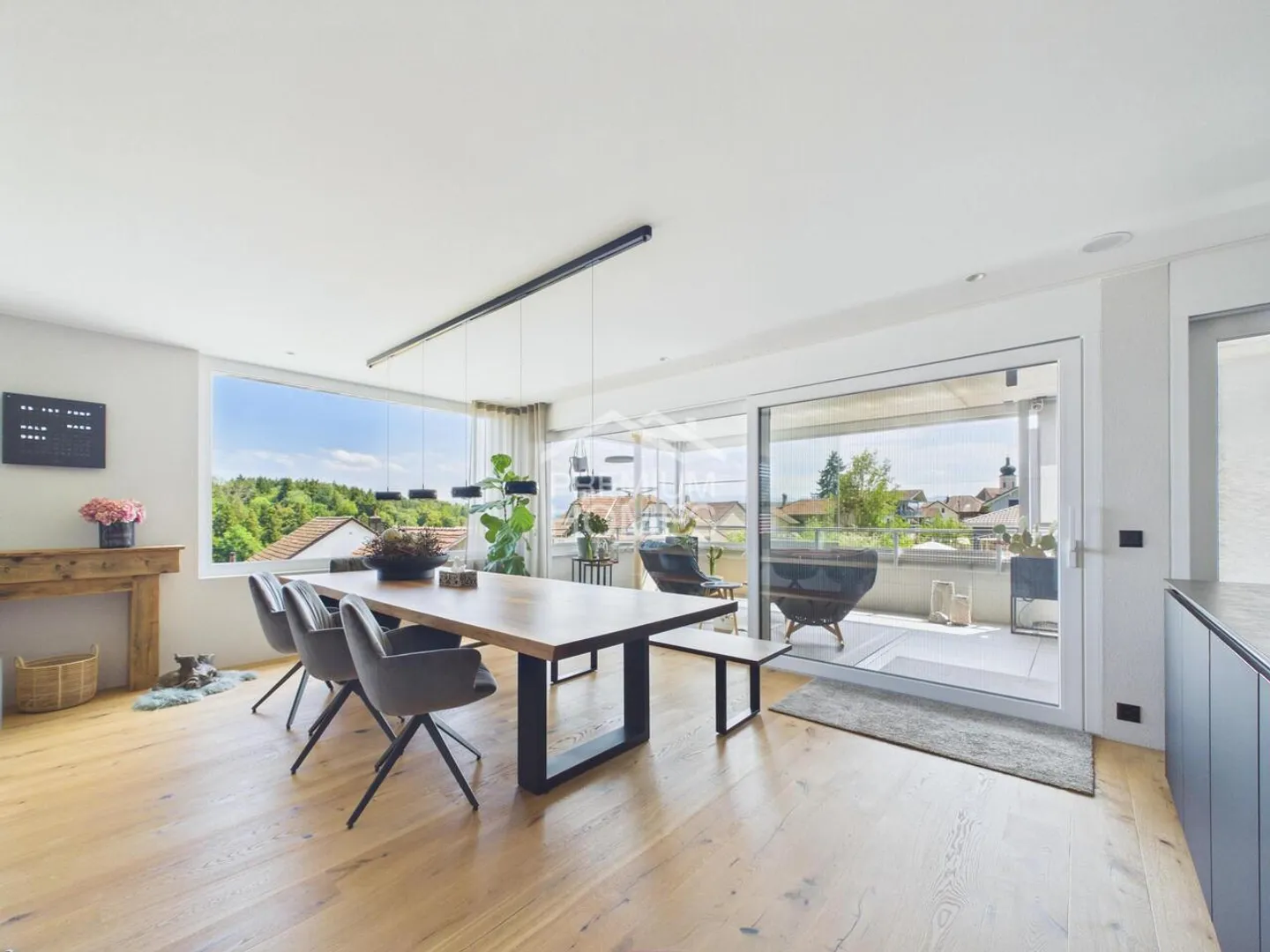 Exklusive Wohnung mit Panoramablick - Foto 4 von 13