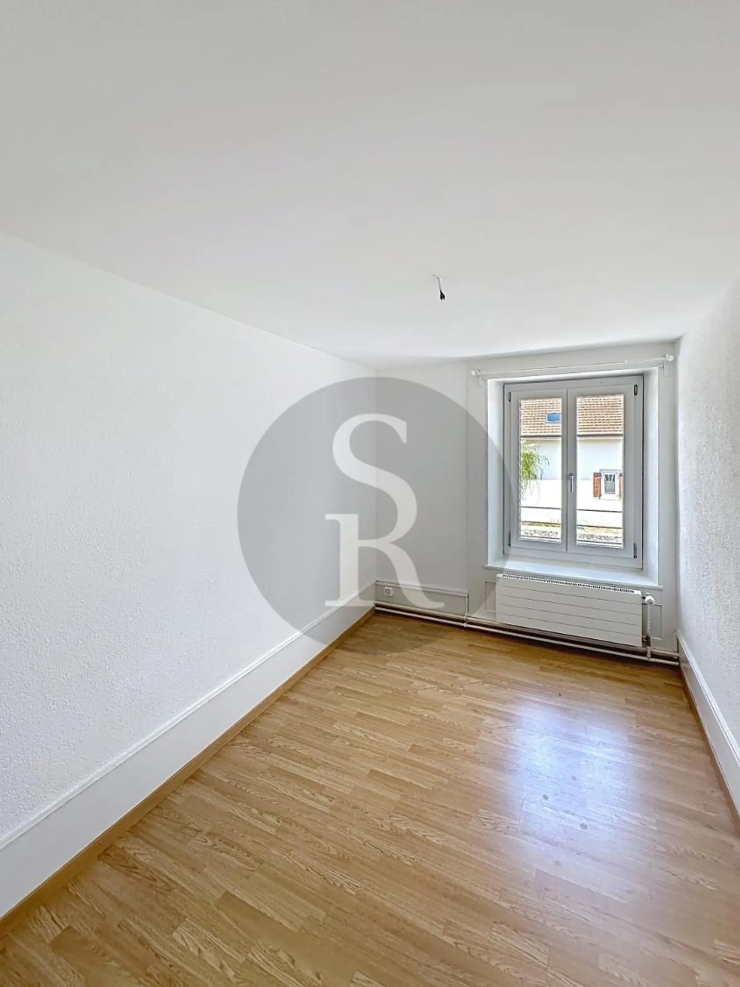 6-Zimmer-Wohnung - Foto 4 von 9