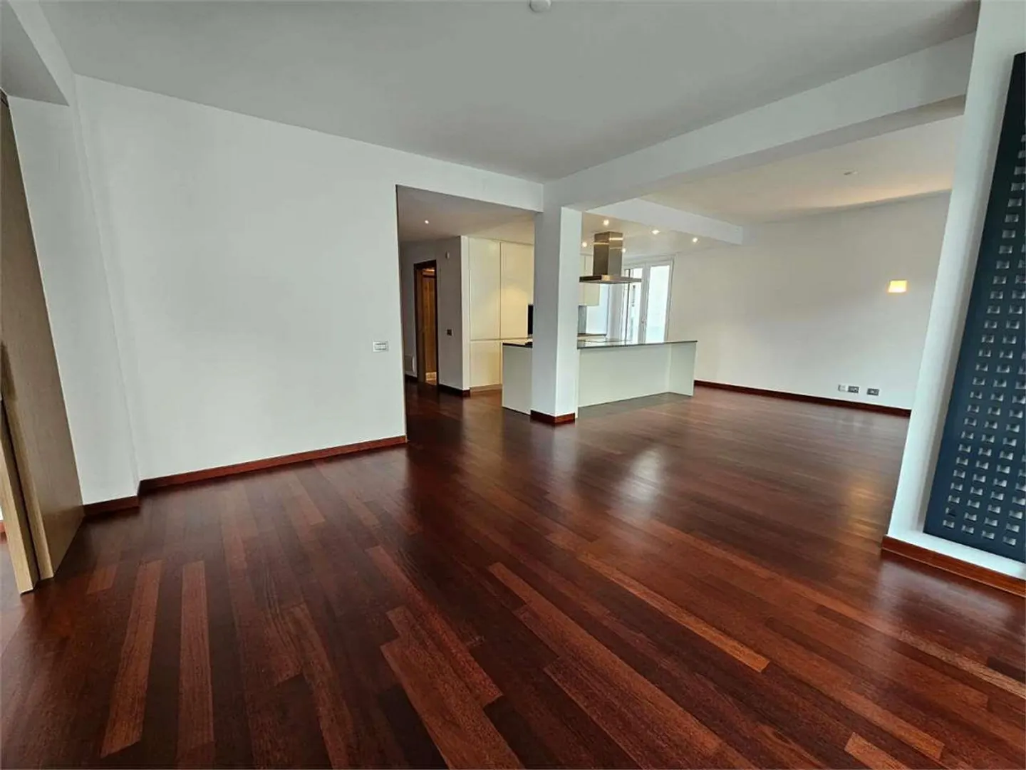 Geräumige 4.5 Zimmer in zentraler Lage in Lugano - Via Franscini 3 - Foto 2 von 13