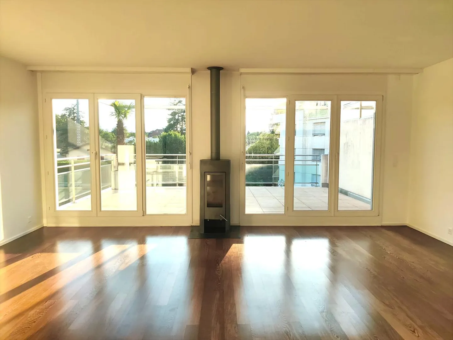 Magnifico attico di 6 stanze con grande terrazza - Foto 2 di 5