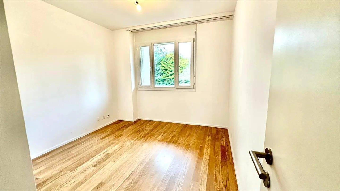 Magnifico attico di 6 stanze con grande terrazza - Foto 4 di 5