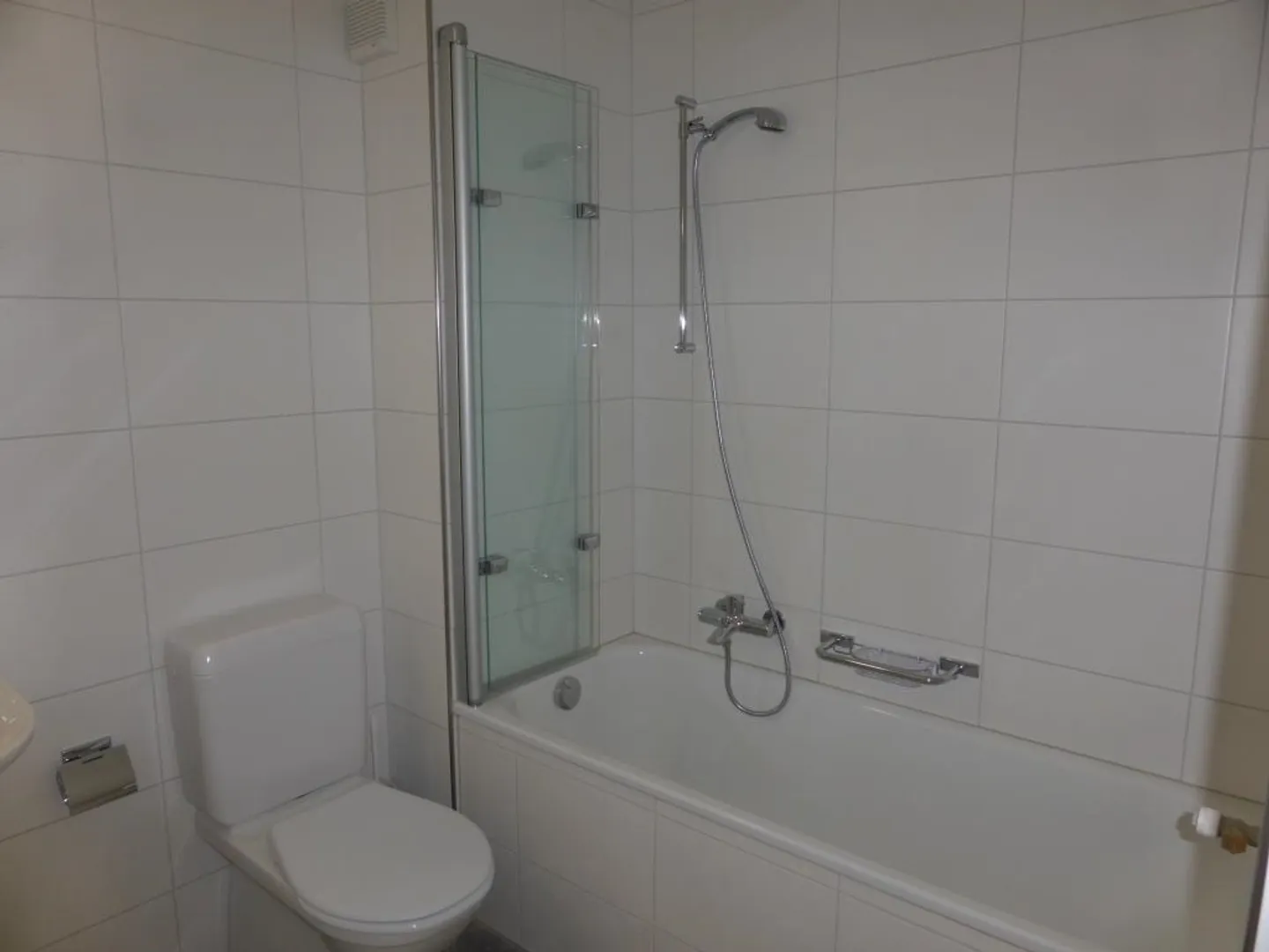 1.5 Room Apartment in the Center - Photo 5 of 6