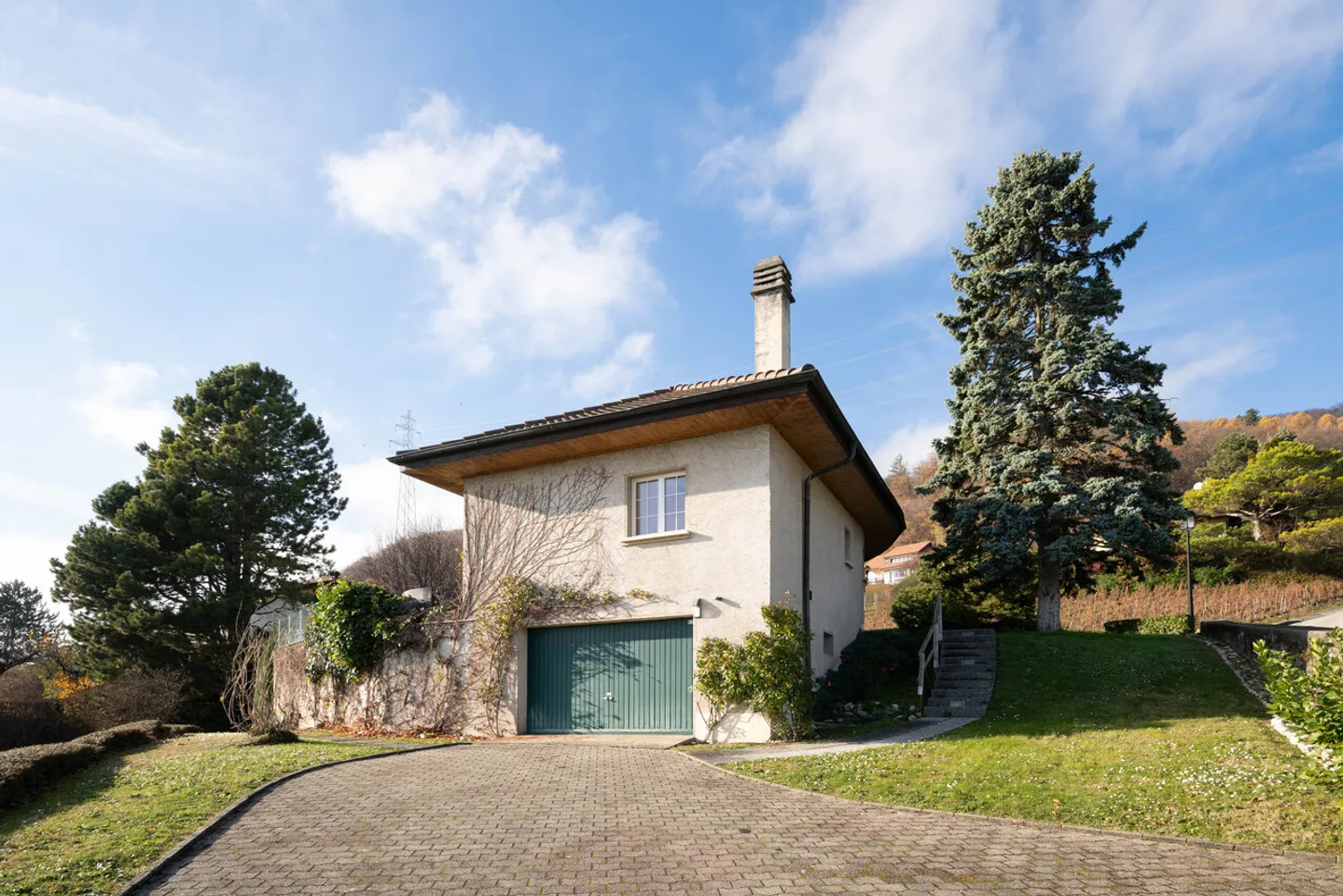Außergewöhnliche Lage zwischen Weinbergen und See, Villa zu renovieren! - Foto 7 von 11