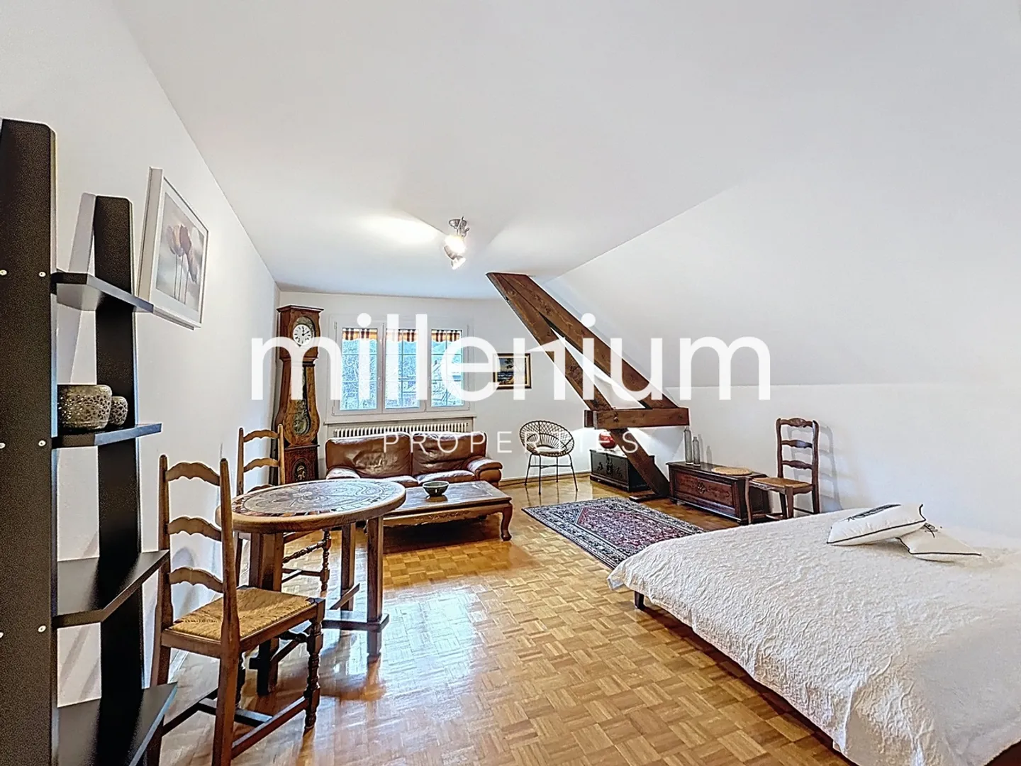 Charming Apartment in Veyrier - Photo 2 of 4