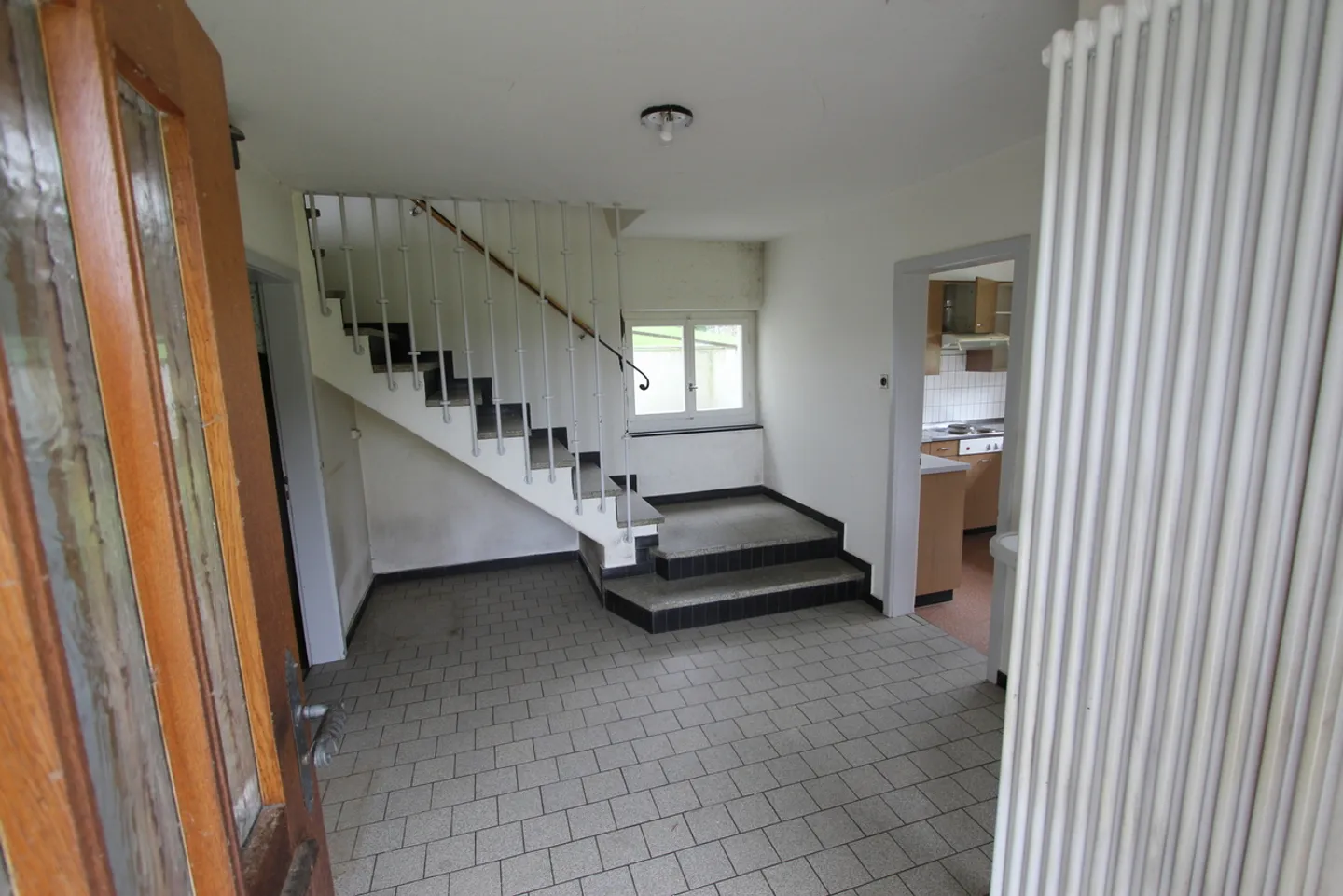 Mischgenutztes Gebäude kaufen - Foto 5 von 17