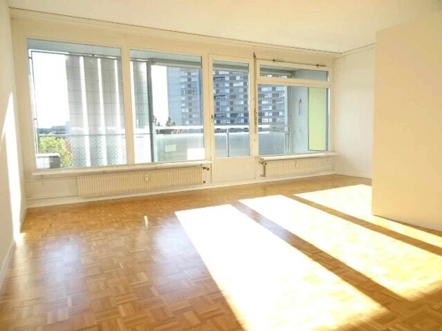 3.5-room apartment on the 1st floor with 71 m² - Photo 4 of 10