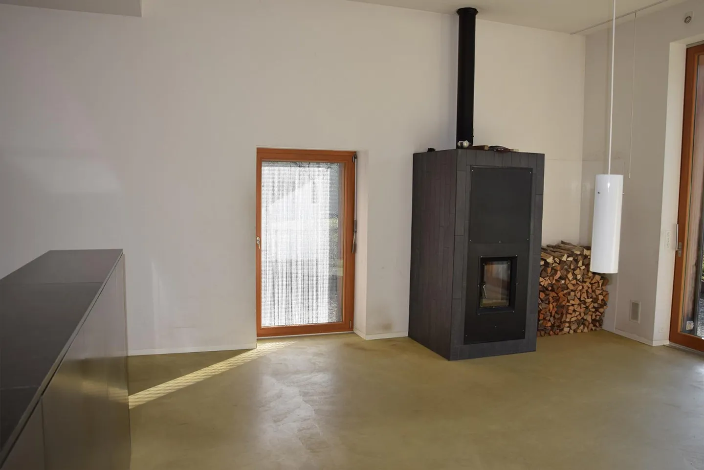 Grosszügiges Einfamilienhaus mit Carport - Foto 10 von 22