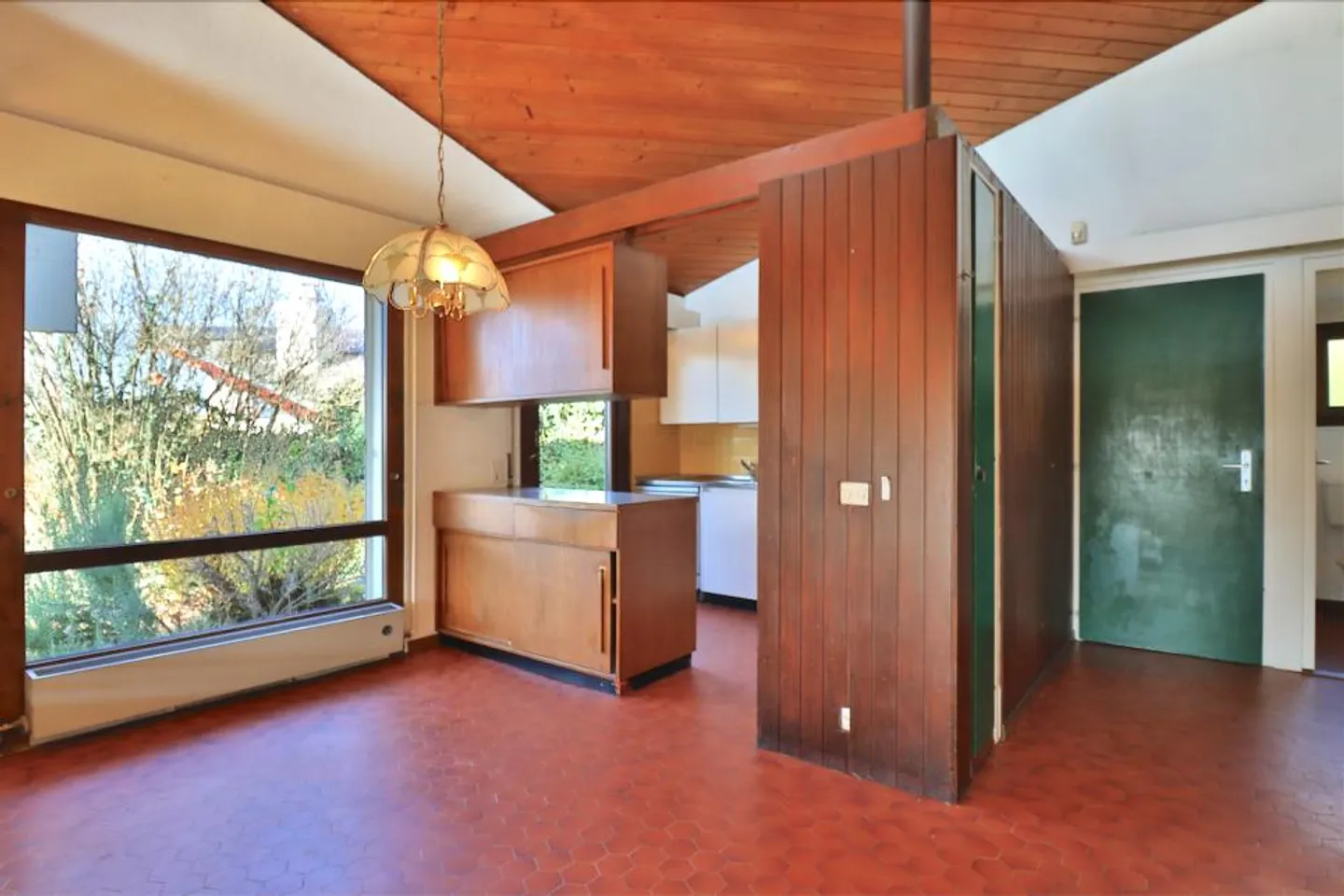 Individual villa in a green setting at the gates of Lausanne - Photo 7 of 48