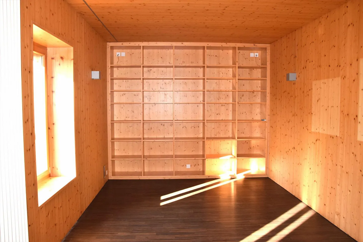 Grosszügiges Einfamilienhaus mit Carport - Foto 17 von 22