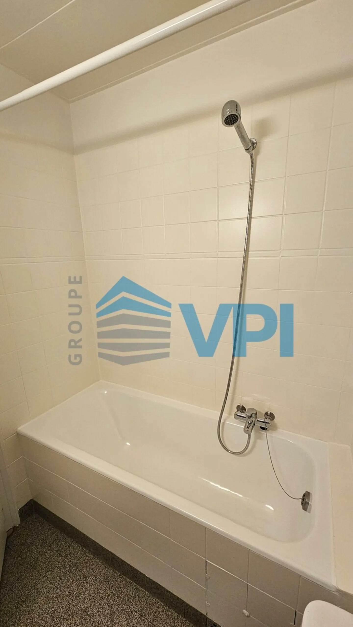 2 rooms in Pâquis close to the lake - Photo 7 of 8