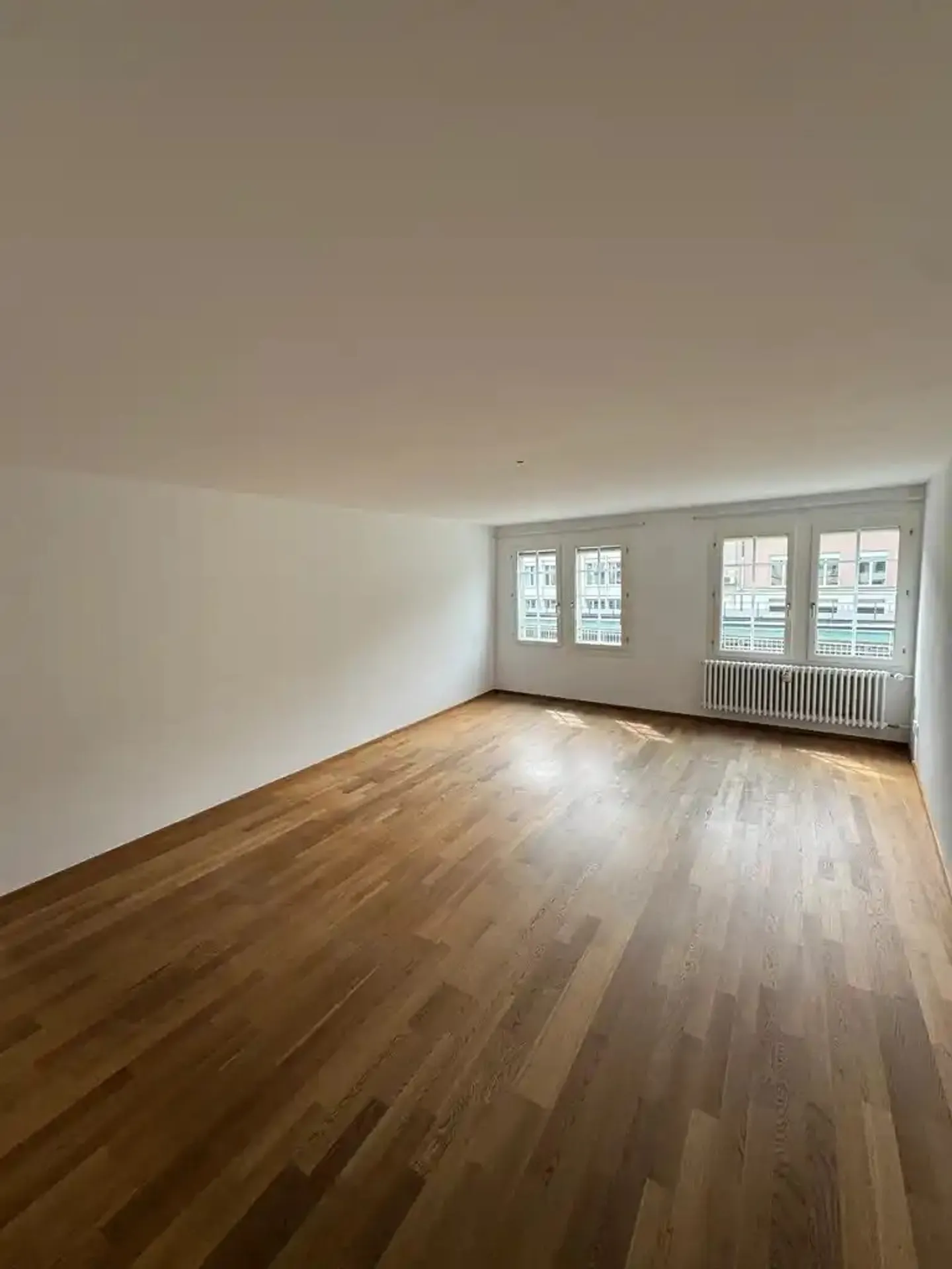 Living by the Aare – stylish 3.5-room apartment with large terrace - Photo 6 of 9