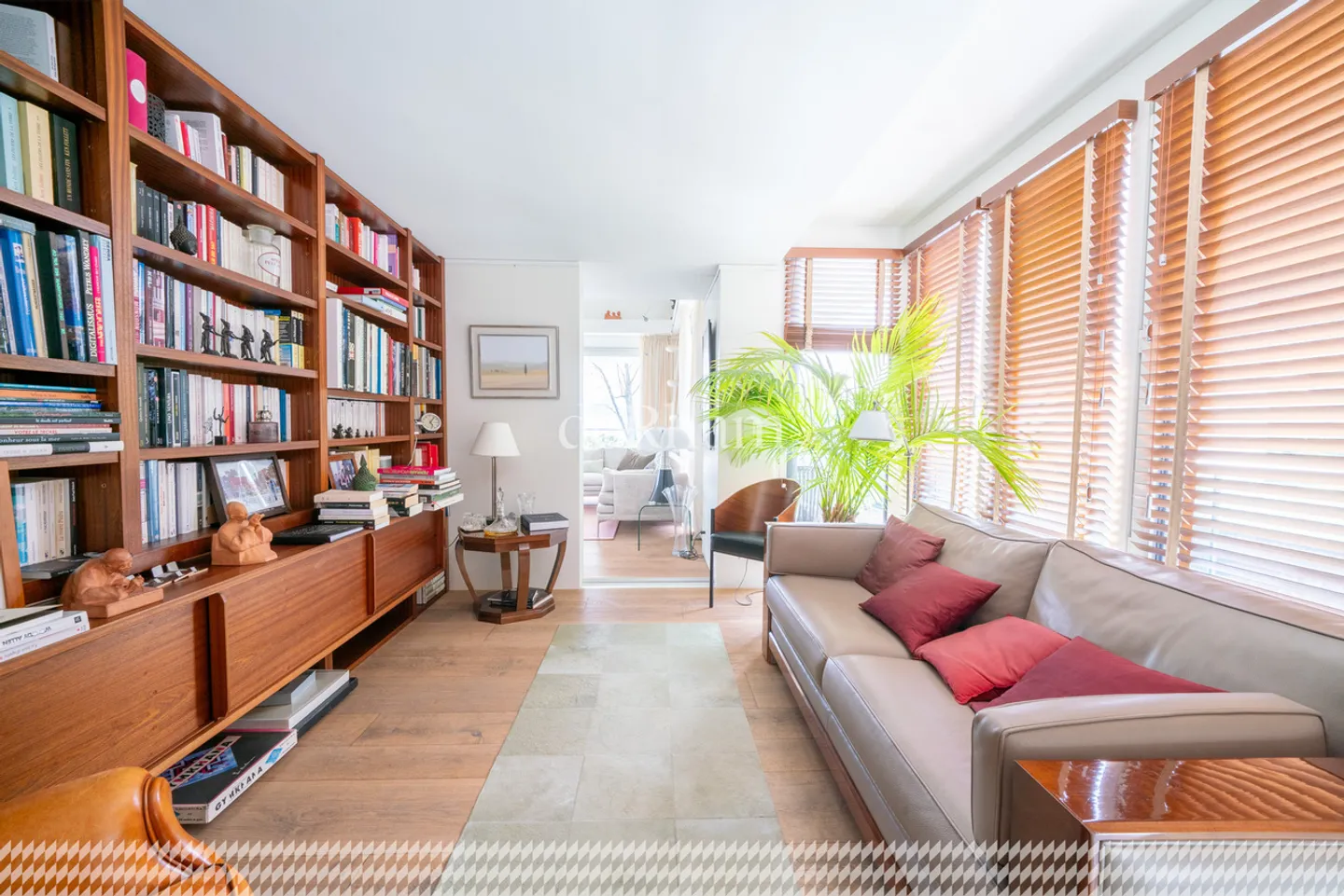 Sublime Dachgeschoss von 215 m2 PPE Gegenüber dem See - Foto 4 von 11