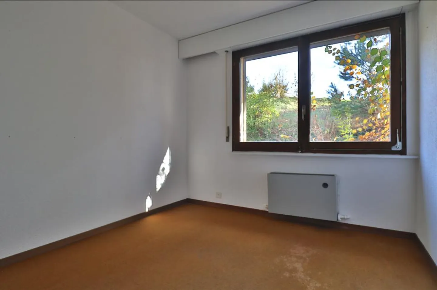 Individual villa in a green setting at the gates of Lausanne - Photo 17 of 48