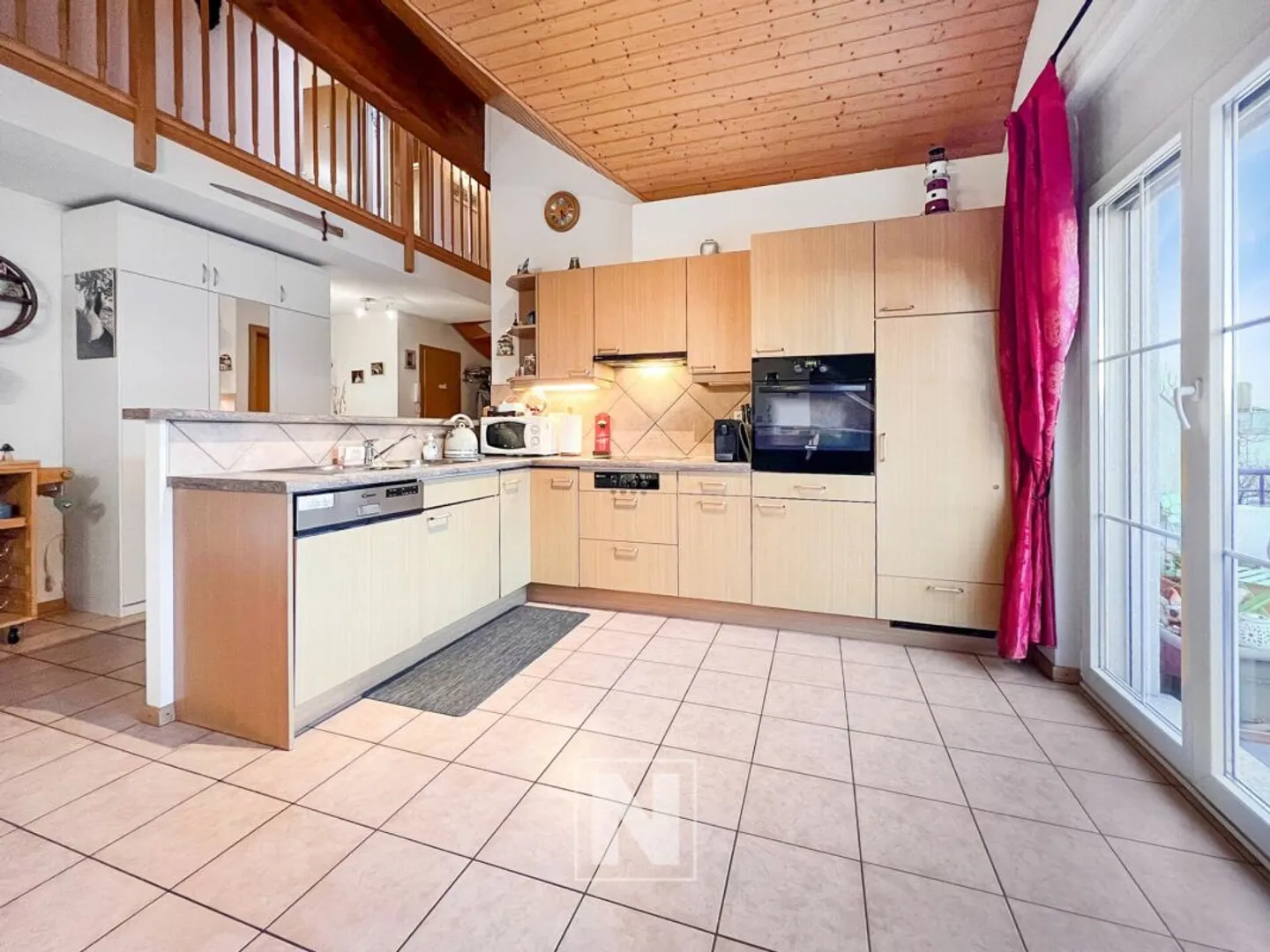 Charming Duplex Apartment in Cossonay - Photo 9 of 23