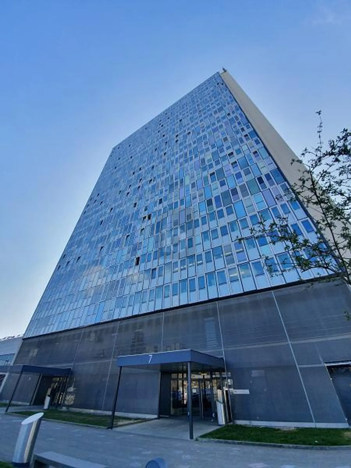 KLEIN ABER FEIN - Foto 4 von 5