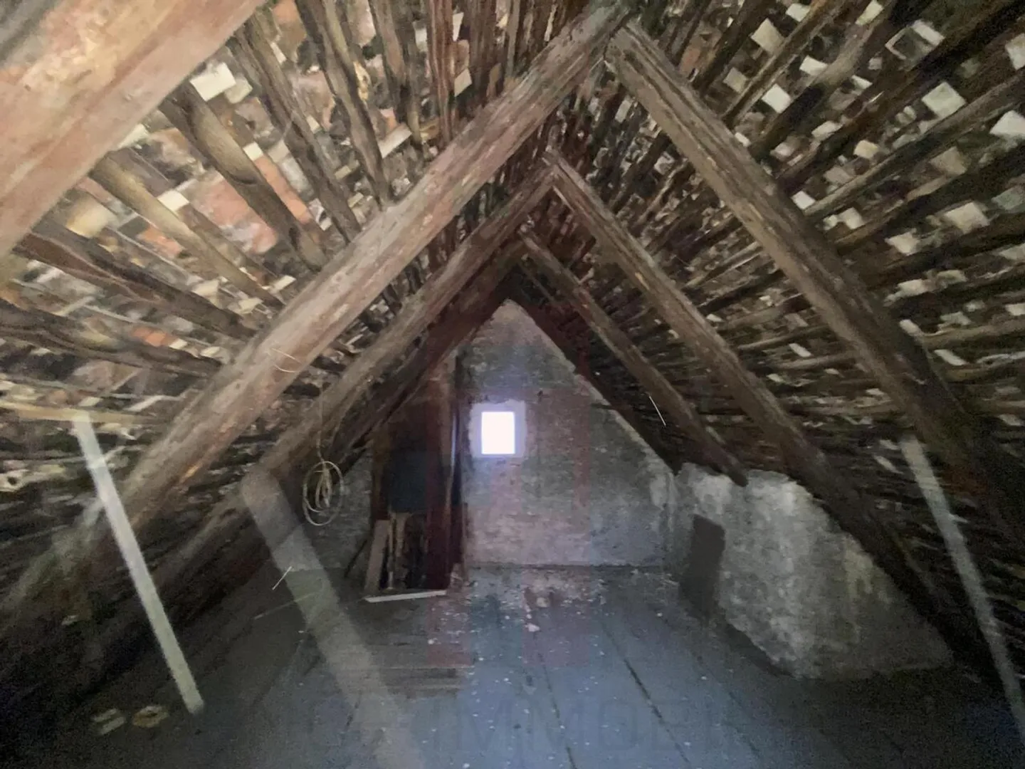 Immeuble au centre ville de Porrentruy, 6.35 % net.. - Photo 5 sur 6