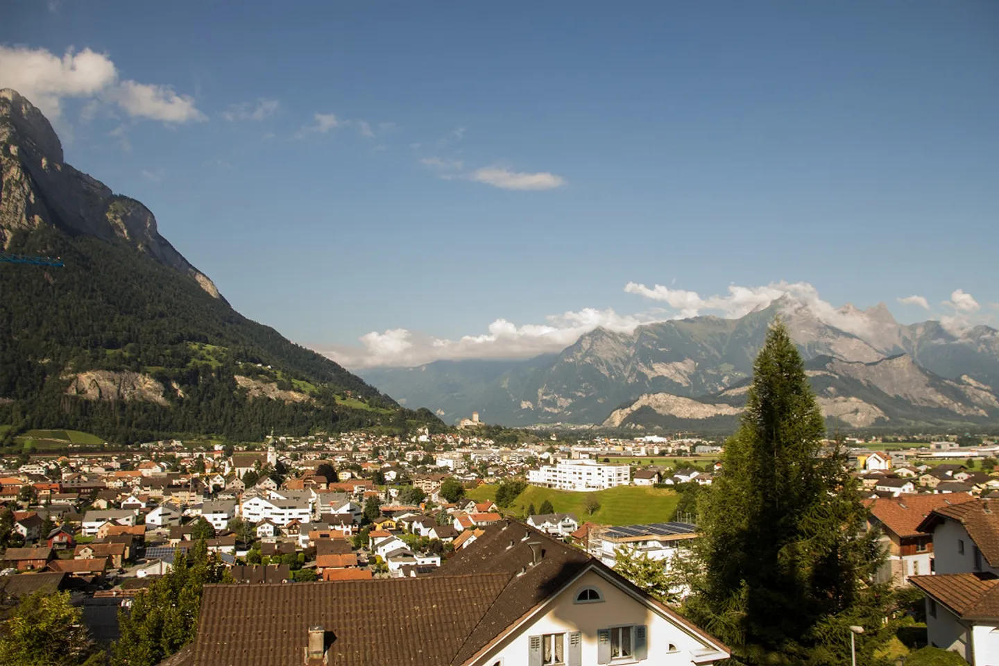 Luxuswohnung mit Atemberaubendem Blick - Foto 8 von 17