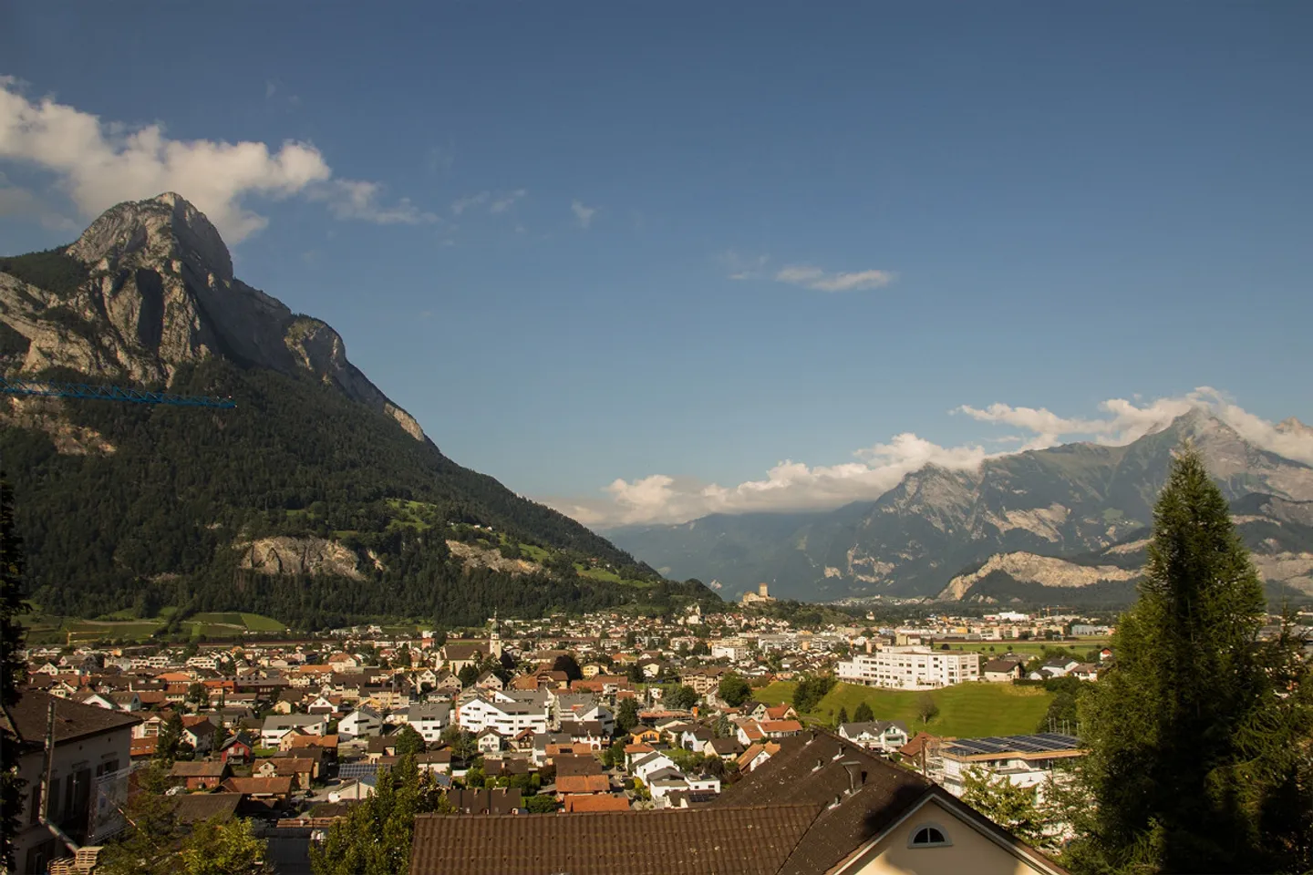 Luxuswohnung mit Atemberaubendem Blick - Foto 9 von 17