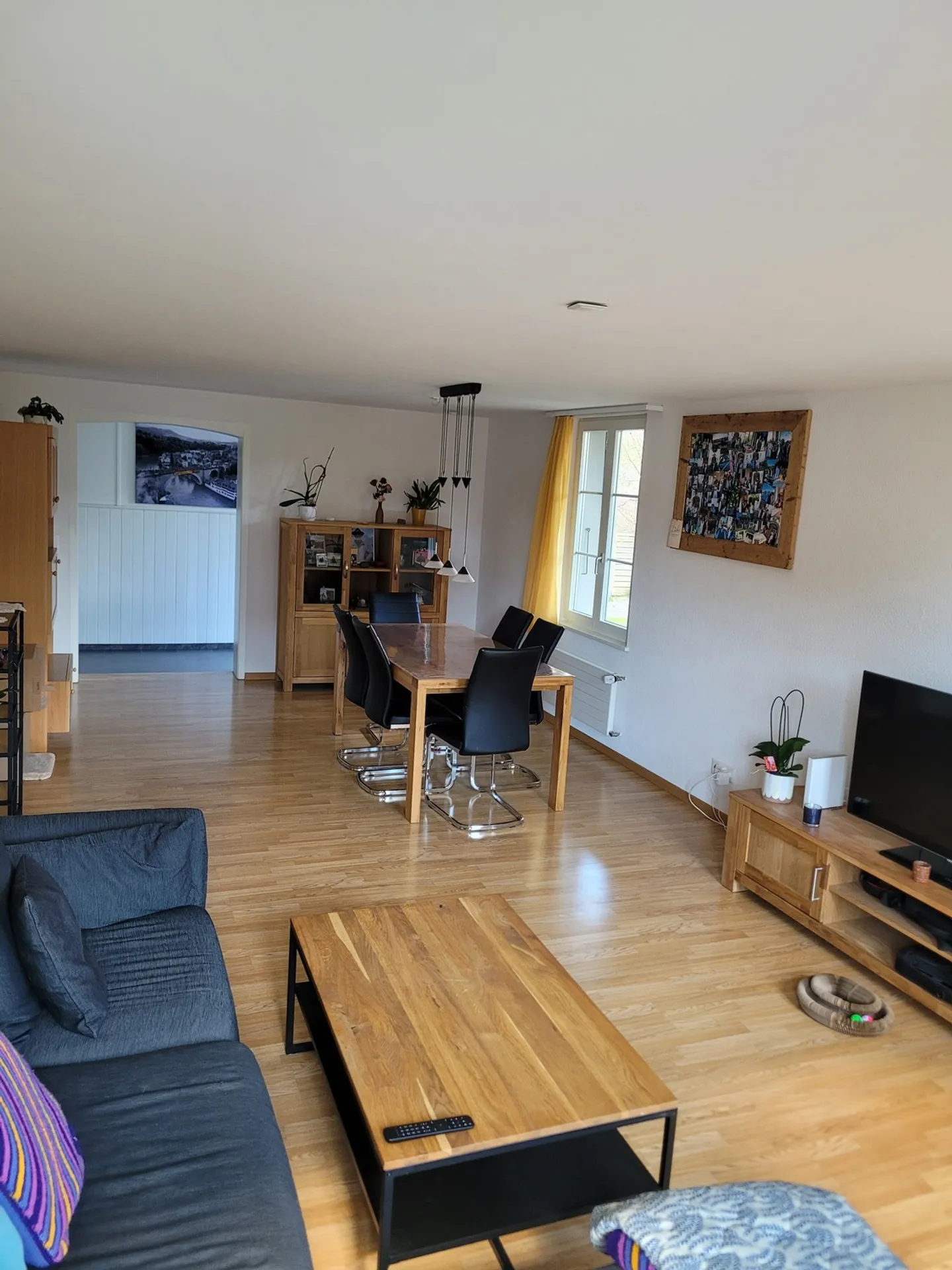 APPARTEMENT 3½ PIÈCES À ENGGISTEIN (BE), MEUBLÉ, TEMPORAIRE - Photo 2 sur 10