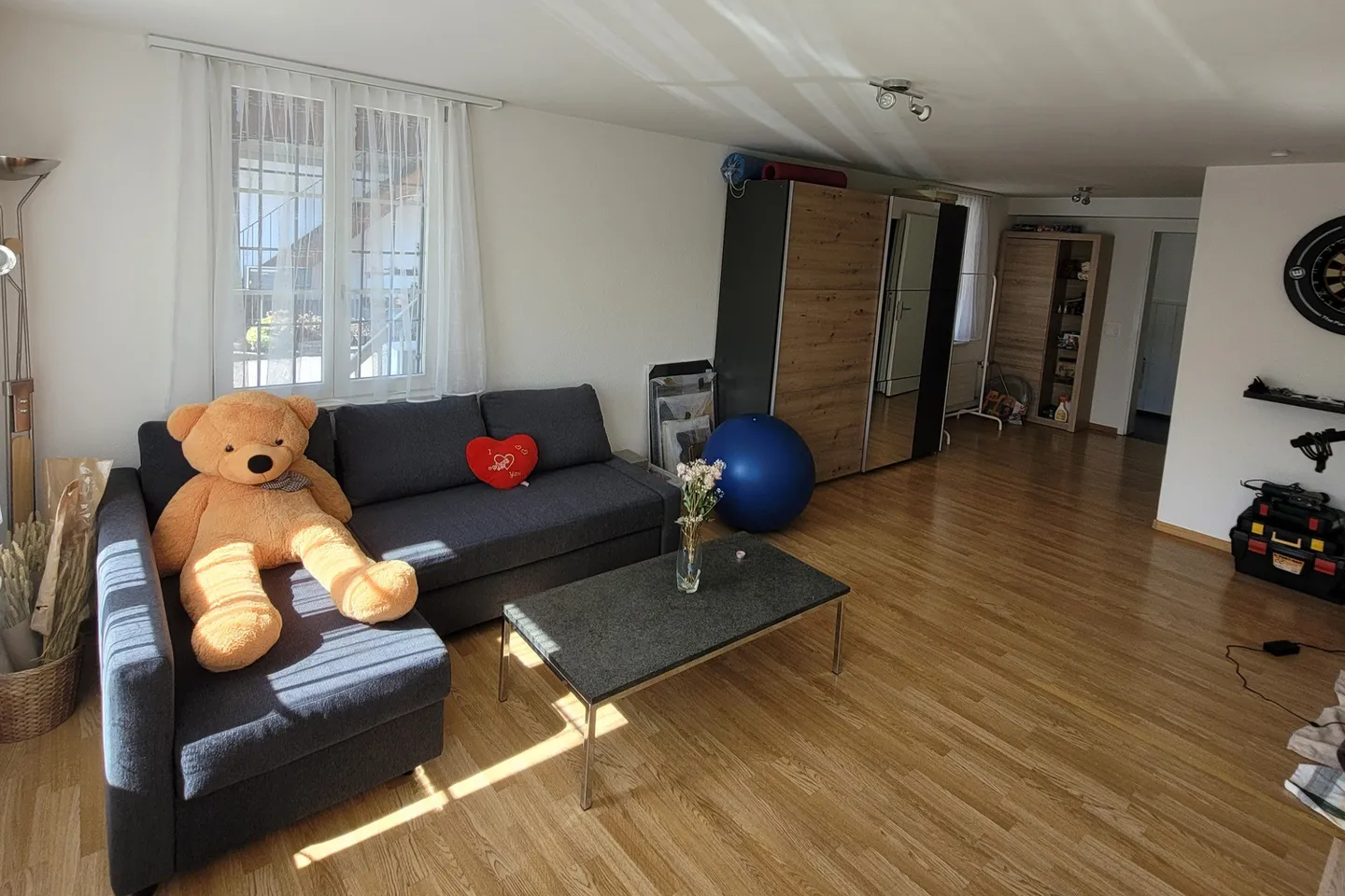 APPARTEMENT 3½ PIÈCES À ENGGISTEIN (BE), MEUBLÉ, TEMPORAIRE - Photo 3 sur 10