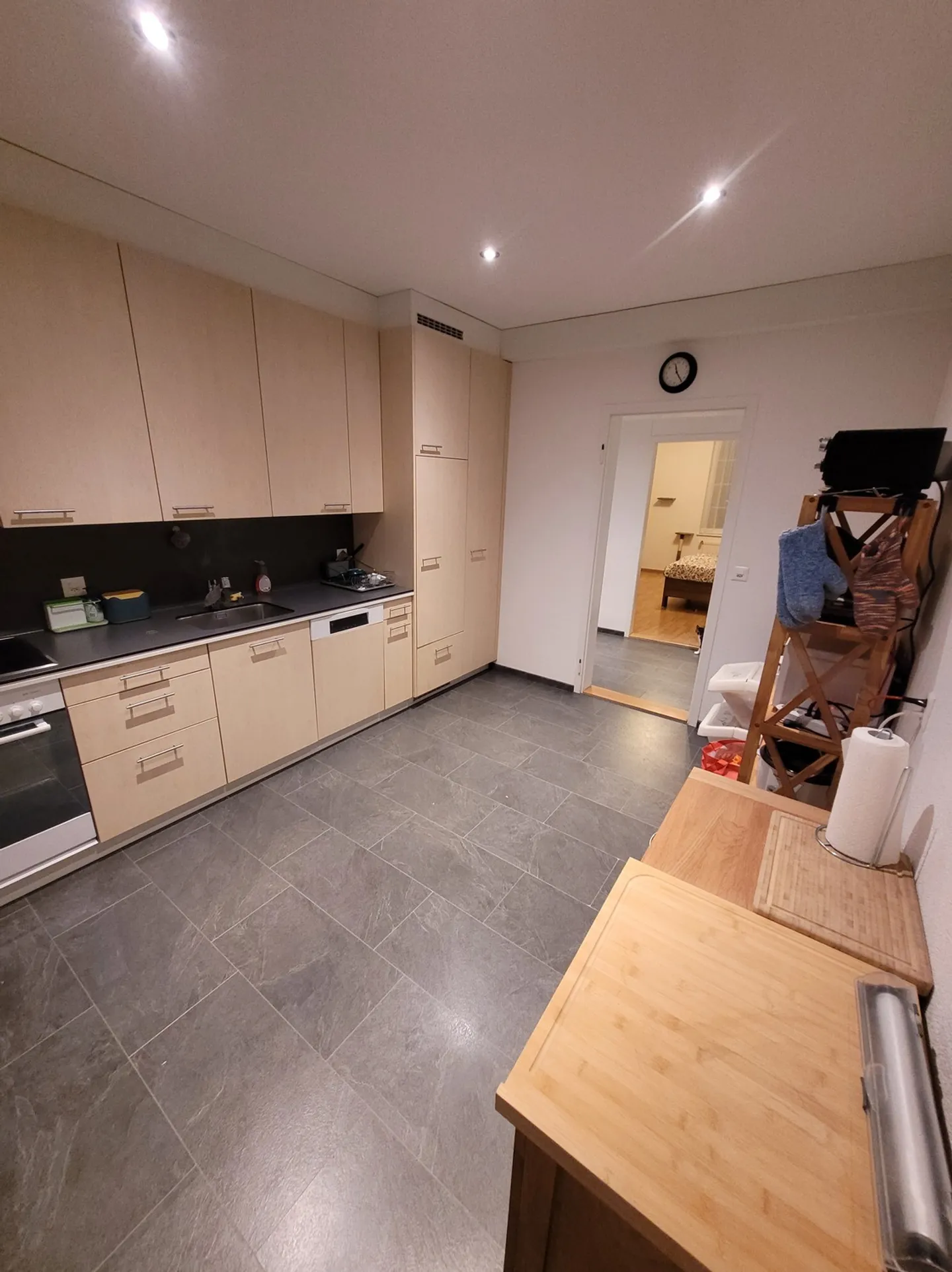 APPARTEMENT 3½ PIÈCES À ENGGISTEIN (BE), MEUBLÉ, TEMPORAIRE - Photo 5 sur 10