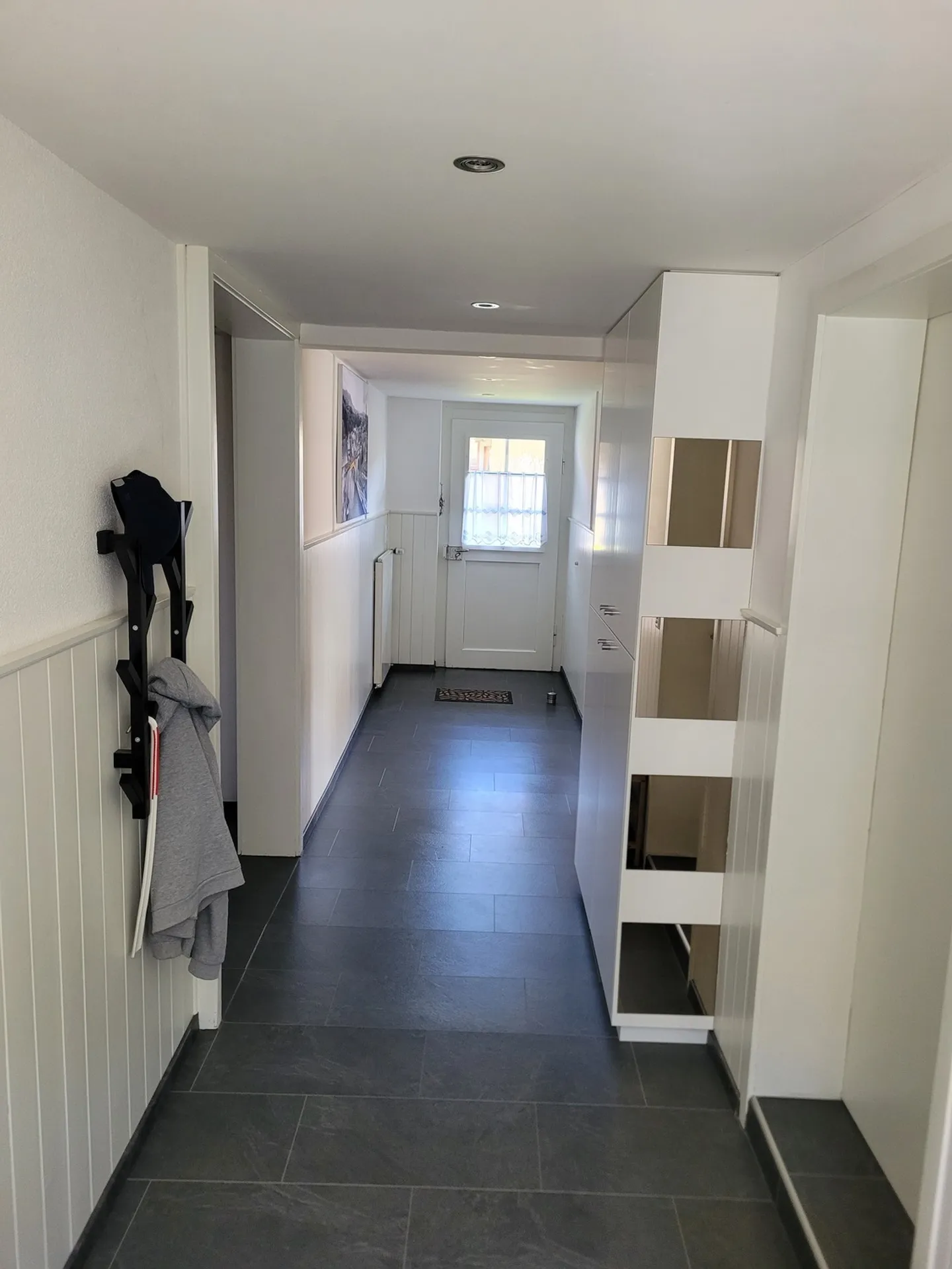 APPARTEMENT 3½ PIÈCES À ENGGISTEIN (BE), MEUBLÉ, TEMPORAIRE - Photo 9 sur 10