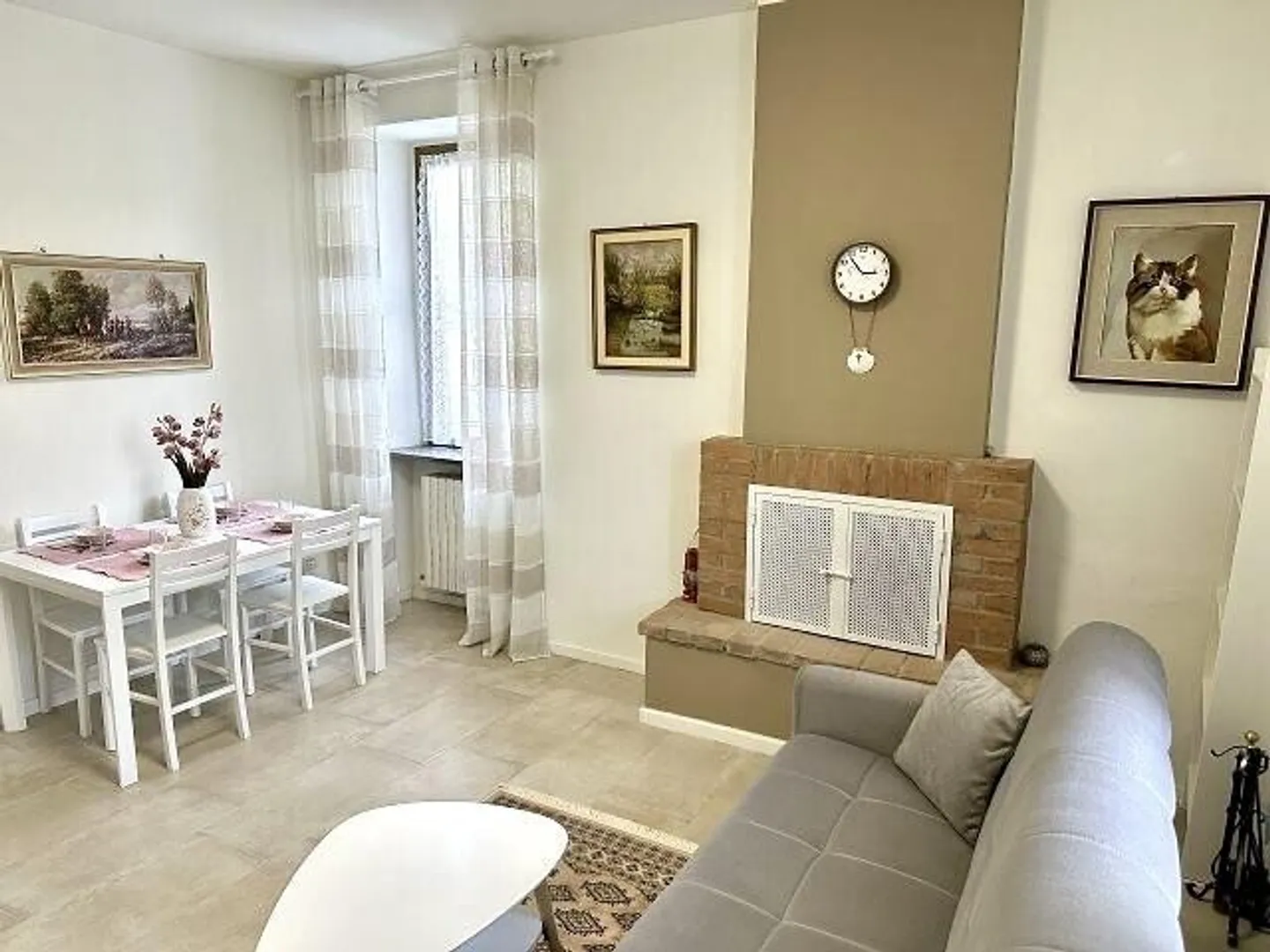 2-Familienhaus an sehr ruhiger, sonniger, zentraler Lage / casa bifamilare con giardino, molto tranquillo, soleggiata - Foto 6 di 13