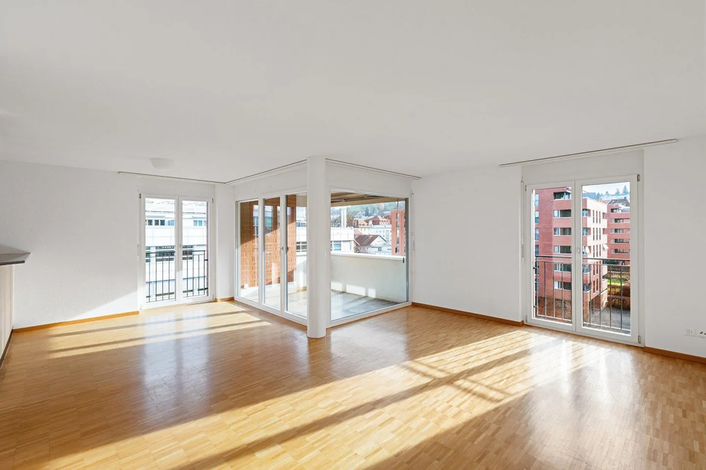 Moderne Wohnung im Vonwilpark - Foto 2 von 7