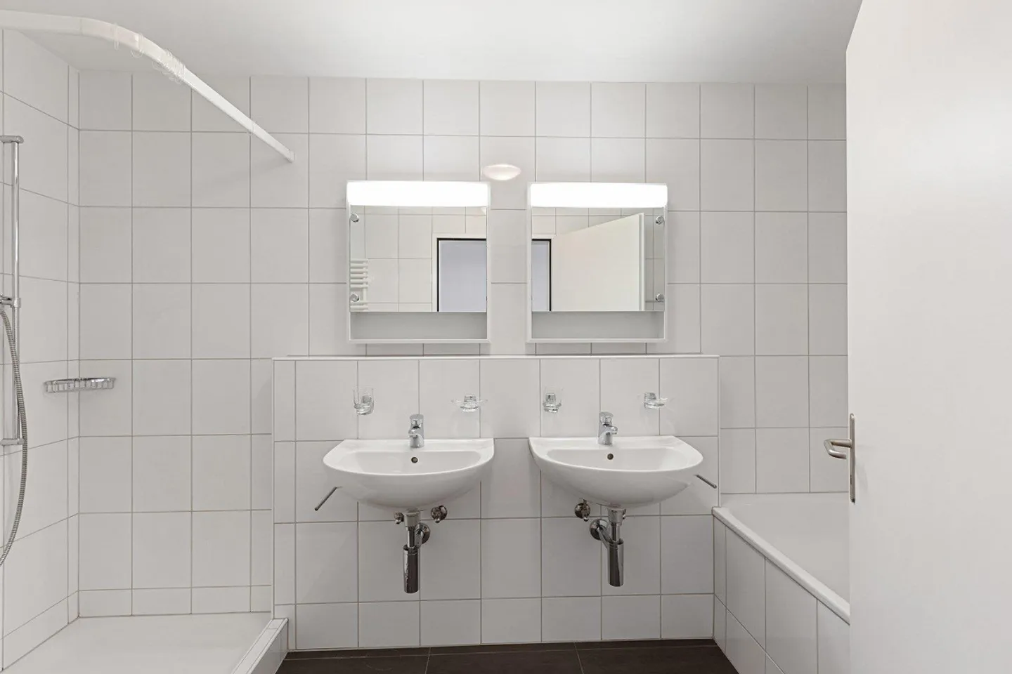 Moderne Wohnung im Vonwilpark - Foto 4 von 7